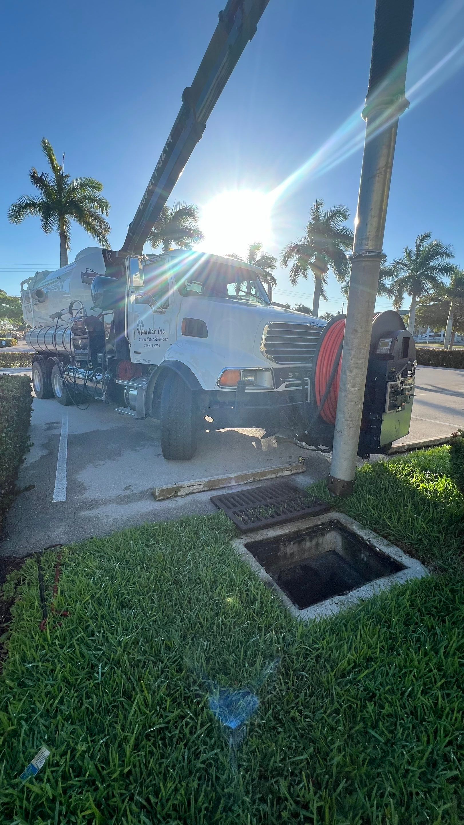 Stromwater System Maintenance at Bill Smith Appliances / Critter Cafe Marco Island Catch Basin by Don Mar, Inc. Storm Water Solutions