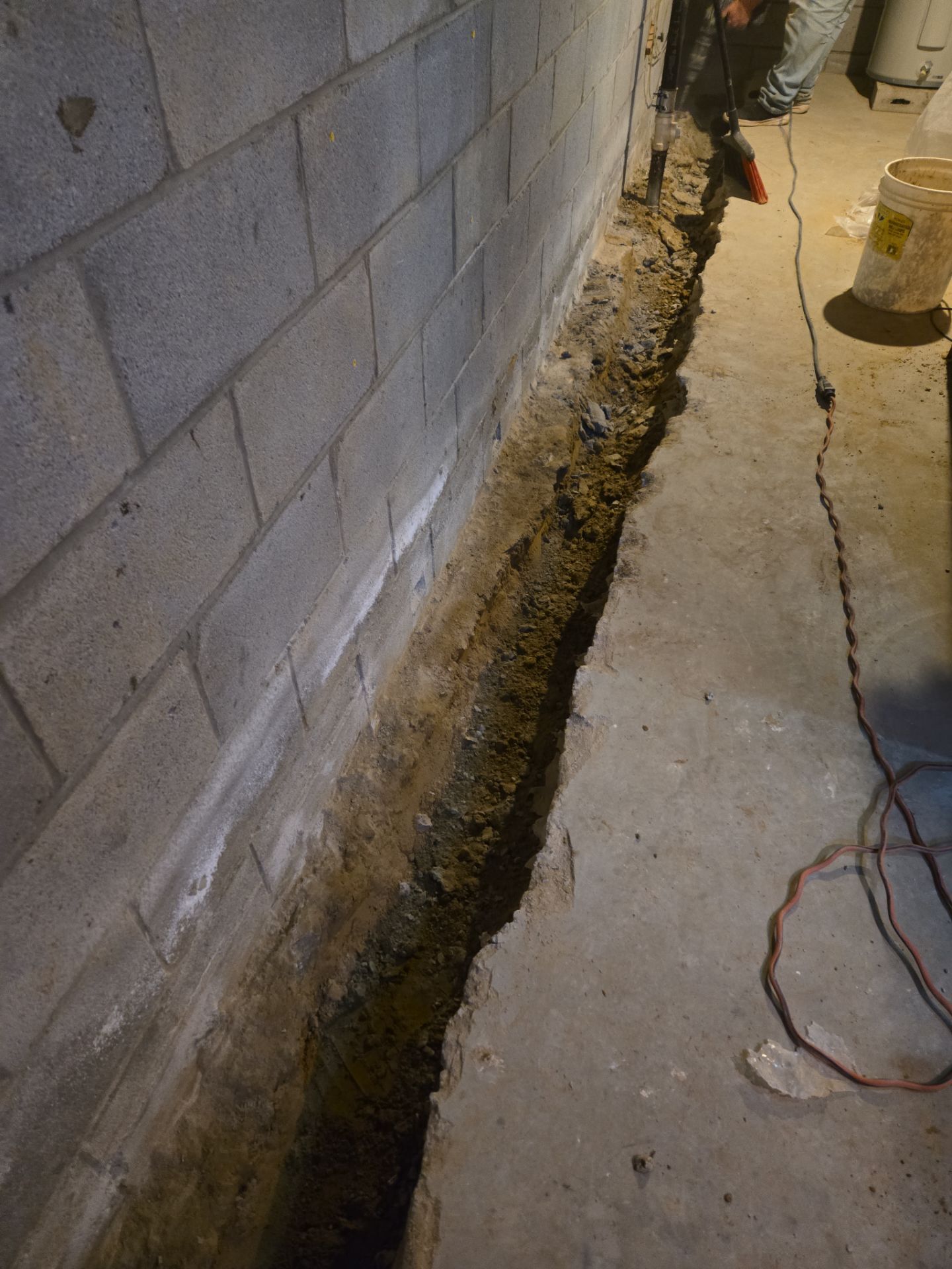Interior Basement Waterproofing System with Embedded Fiber Reinforcement by Toledo Basement Repair 
