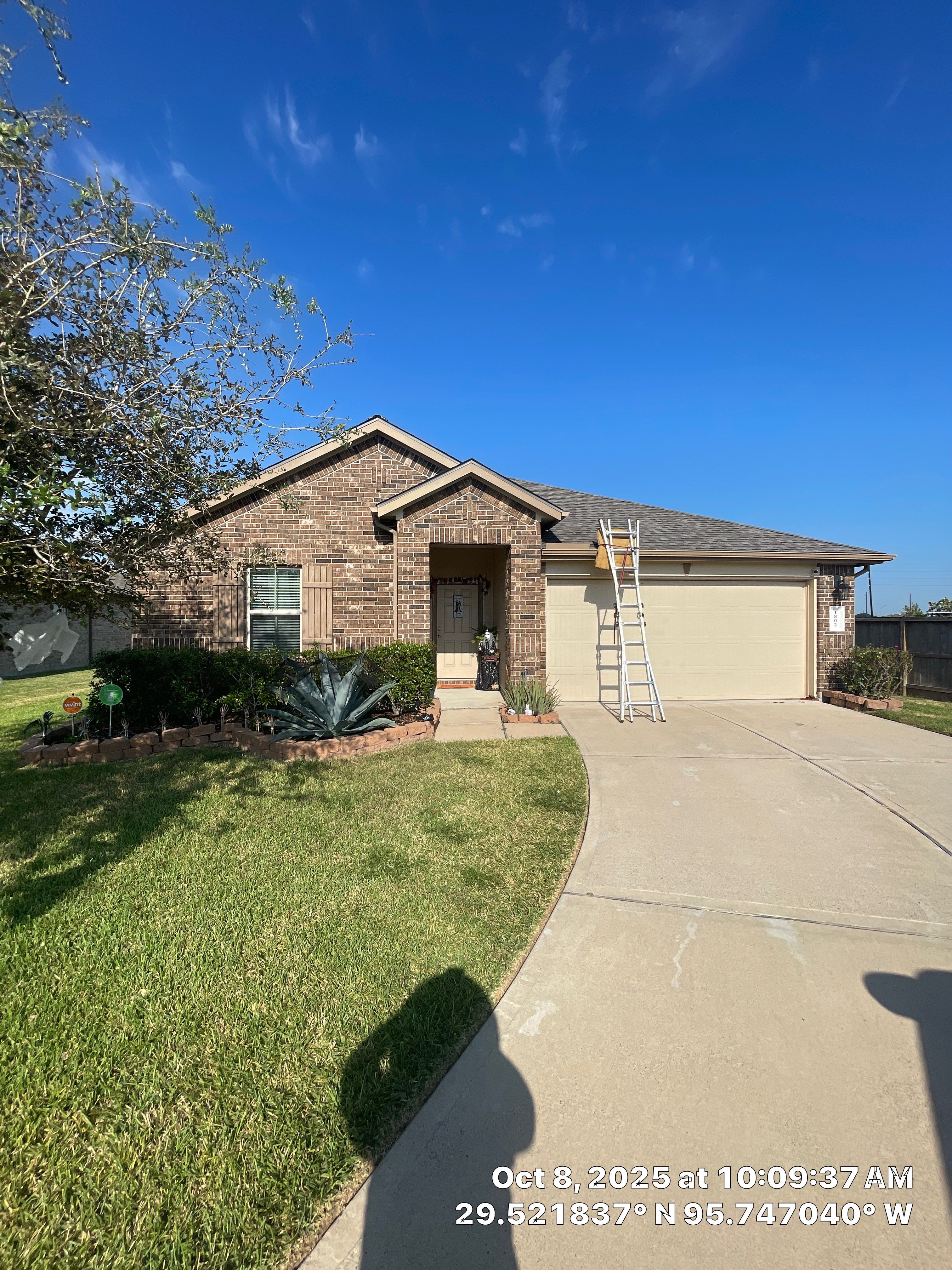 Insurance — Residential Roof Replacement — CertainTeed Roofing Landmark® System by Black Coast Roofing