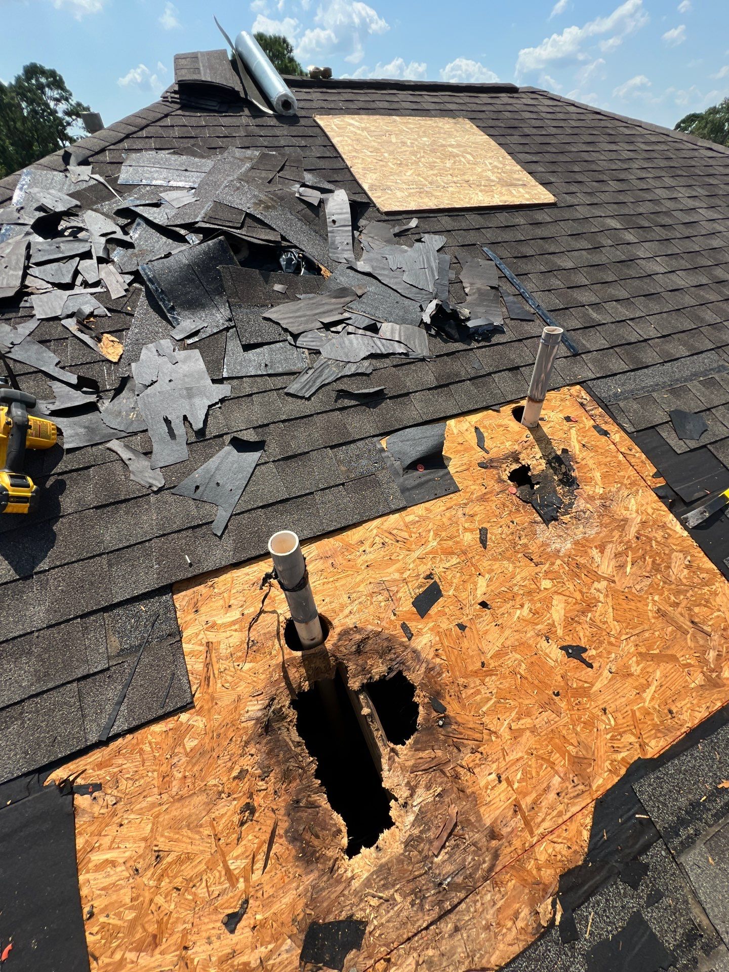 Hail Damage using Owen's Corning Duration (Lifetime) Shingles by Roof Repair Company