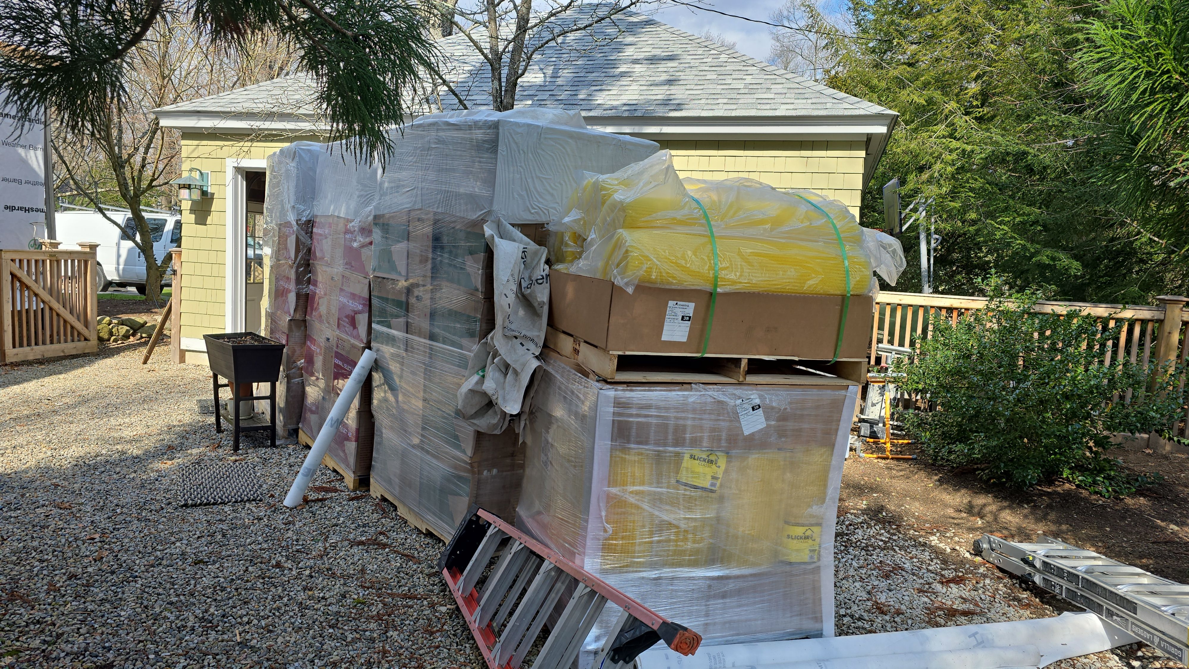 White cedar shingles and windows in Wayland, MA by UBrothers Construction