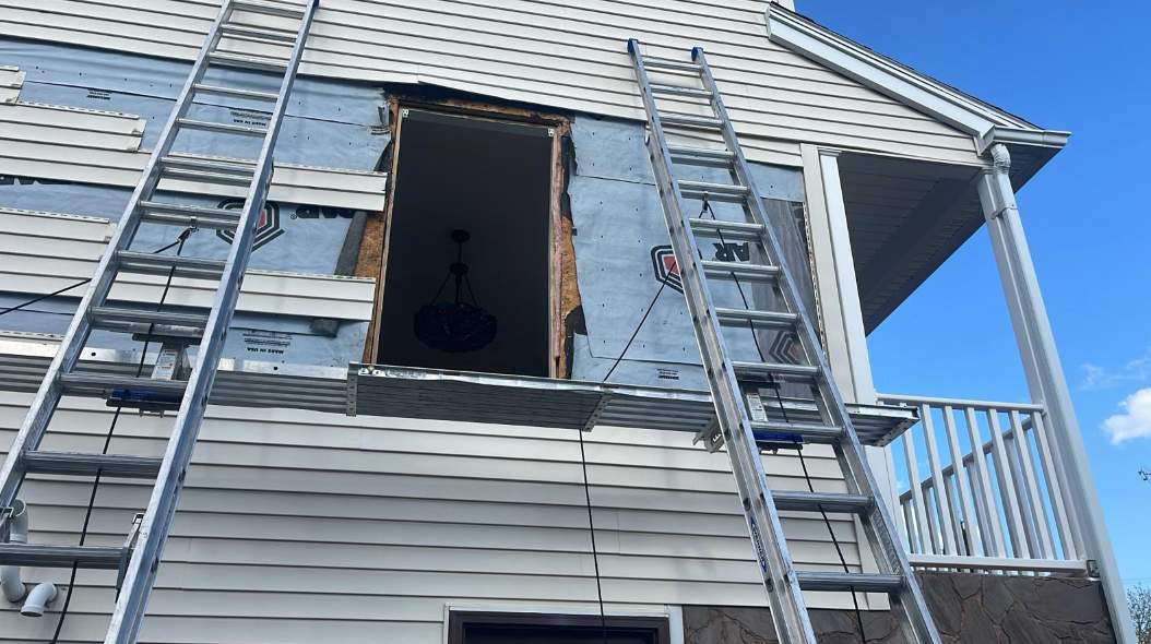 Dining Room Window Replacement – Lawrence, MA by Mighty Dog Roofing of Greater Middlesex County