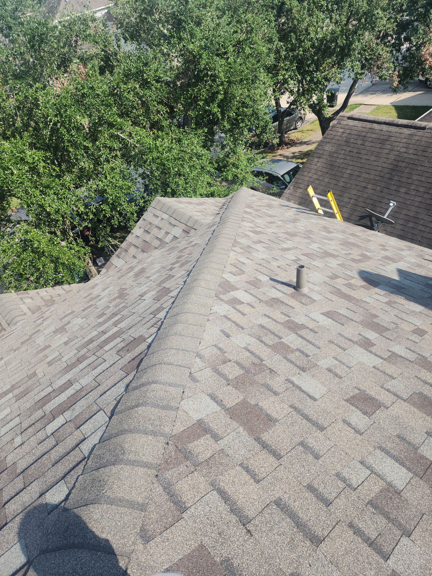 Residential Roofing Installation using Owen's Corning Duration (Lifetime) Shingles by Roof Repair Company
