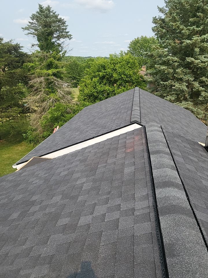 ATLAS PINNACLE HP W/SCOTCHGARD COLOR: BLACK SHADOW by Eagle Eye Roofing
