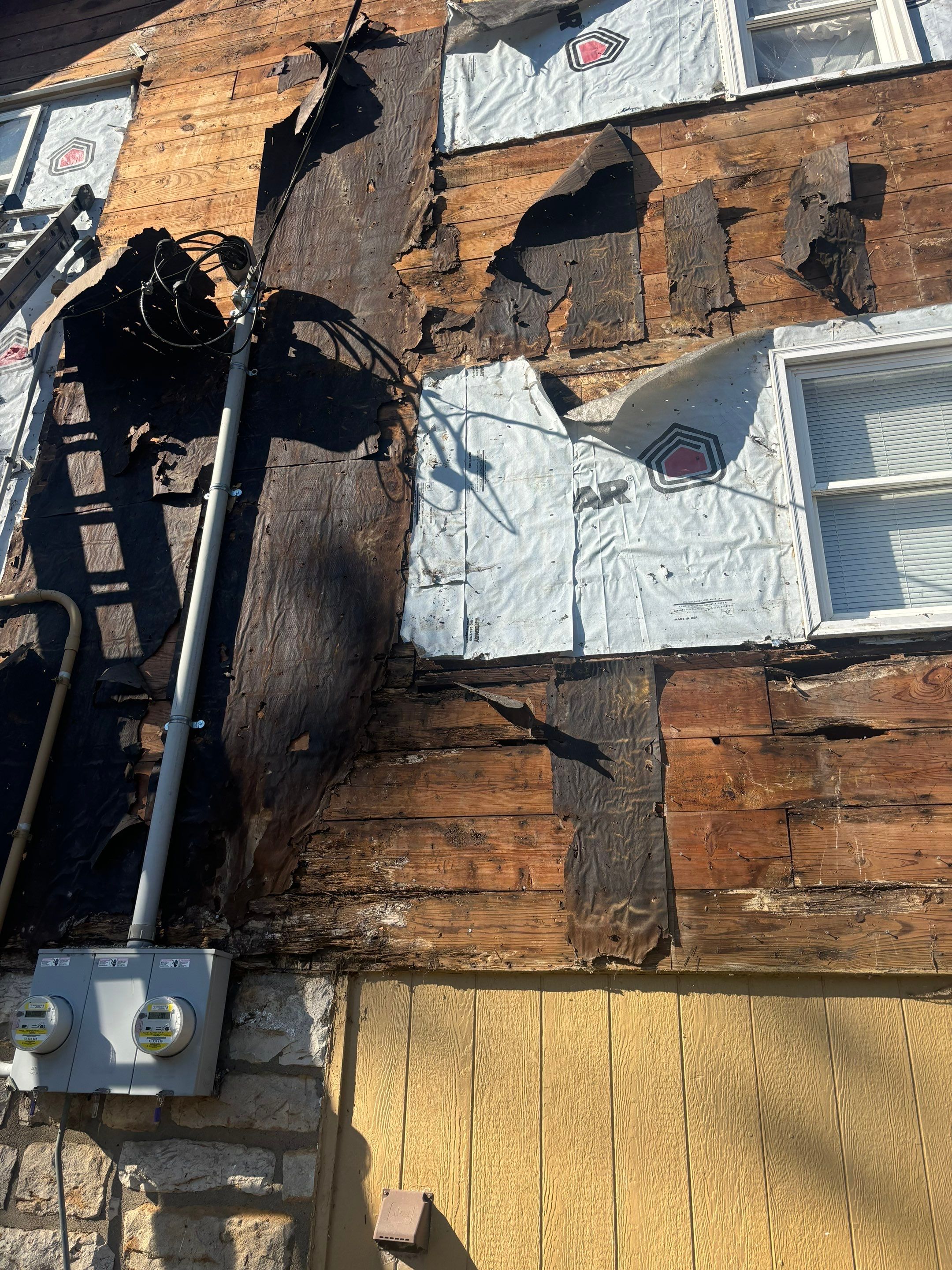Siding Installation using Elm Grove by EEC  Windows, Siding & Roofing 
