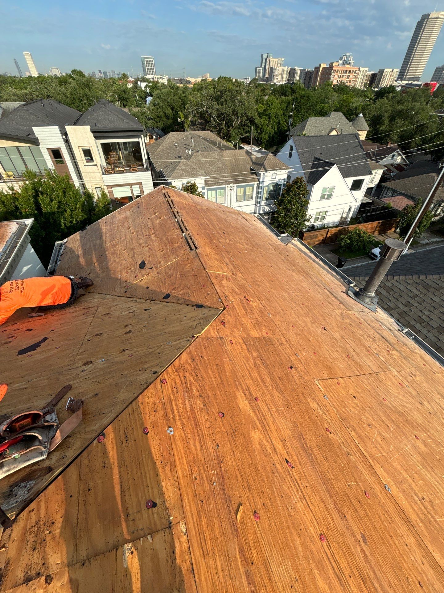 Roof Replacement Houston by Roof Repair Company