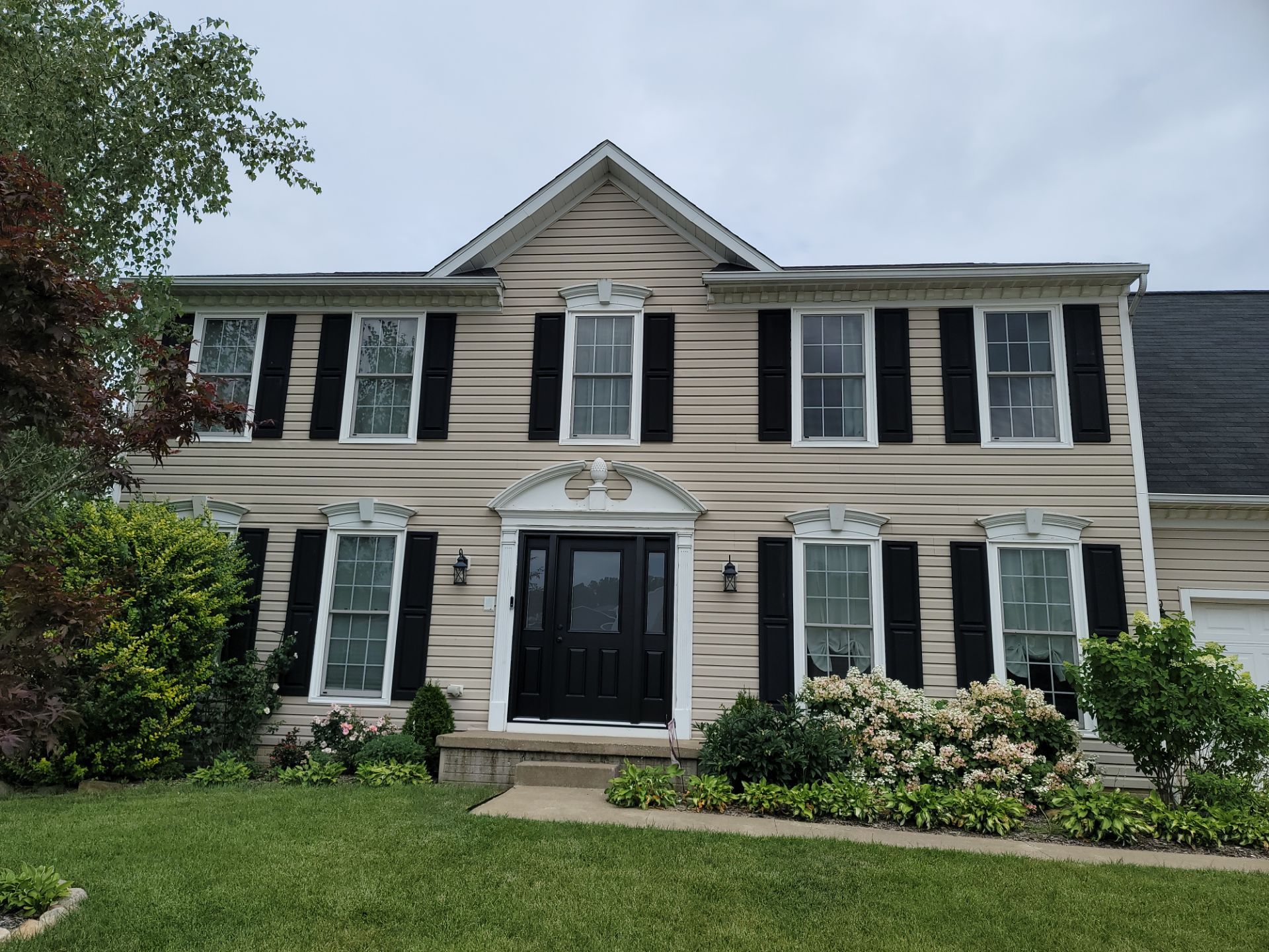 Atlas Pinnacle, Color, Hearthstone, Drip Edge, Color, Black by Eagle Eye Roofing