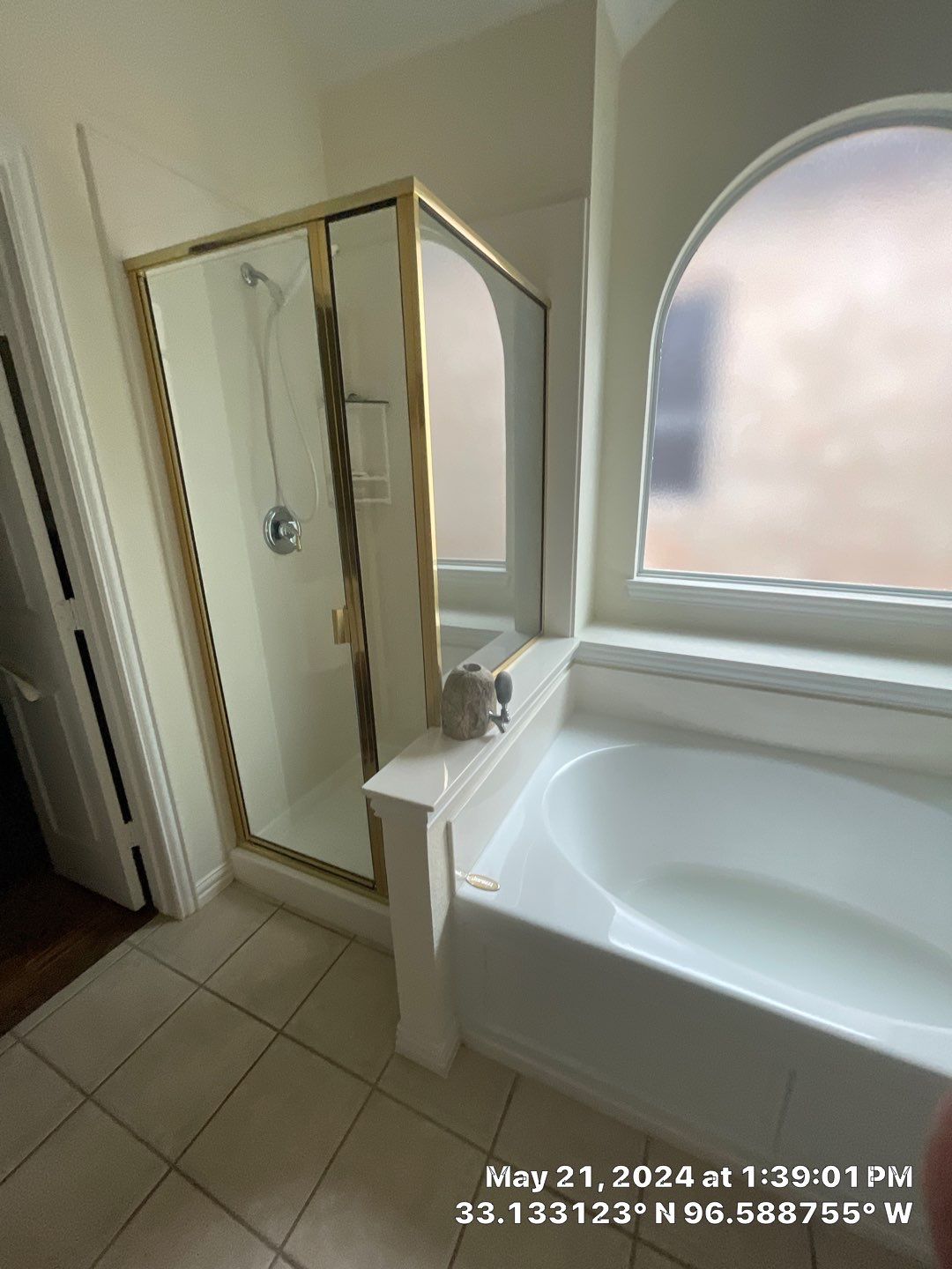 Zero Entry Shower by SLM General Contractors & Roofing