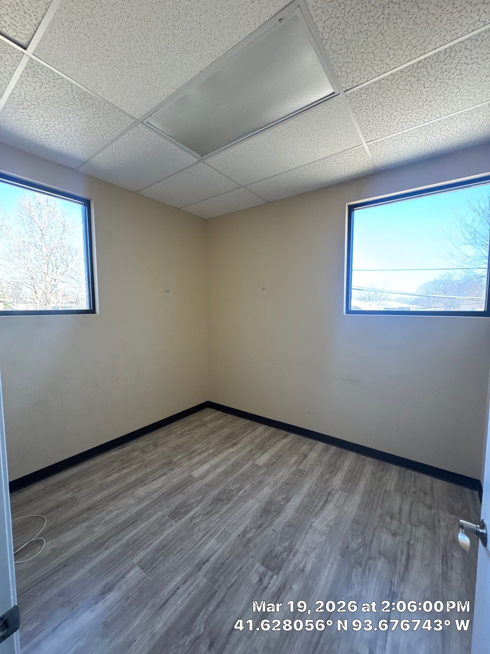 Repaint Walls in Commercial Unit by Midwest Paint LLC