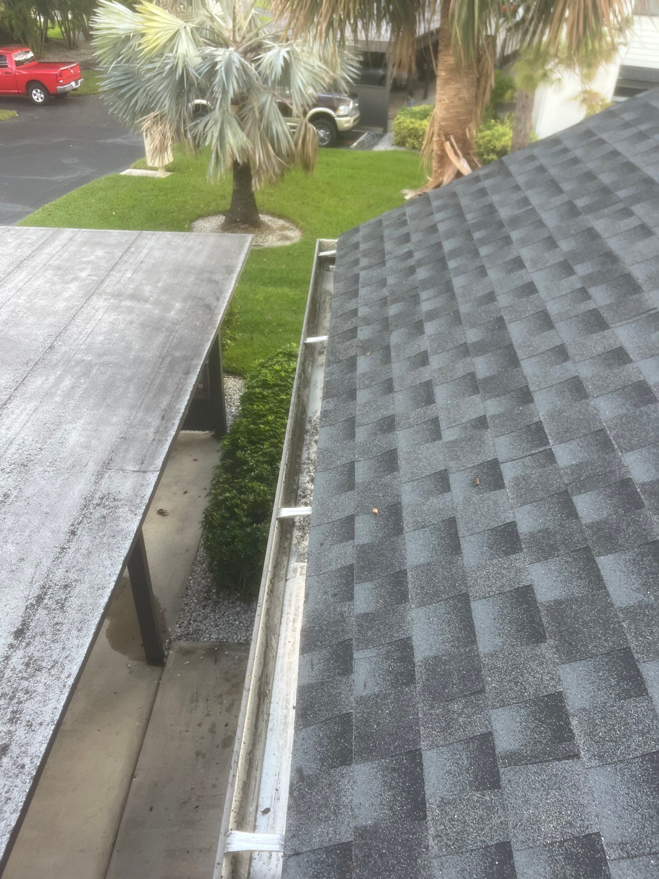Professional Gutter Cleaning in Fort Myers FL by Gutter Professors