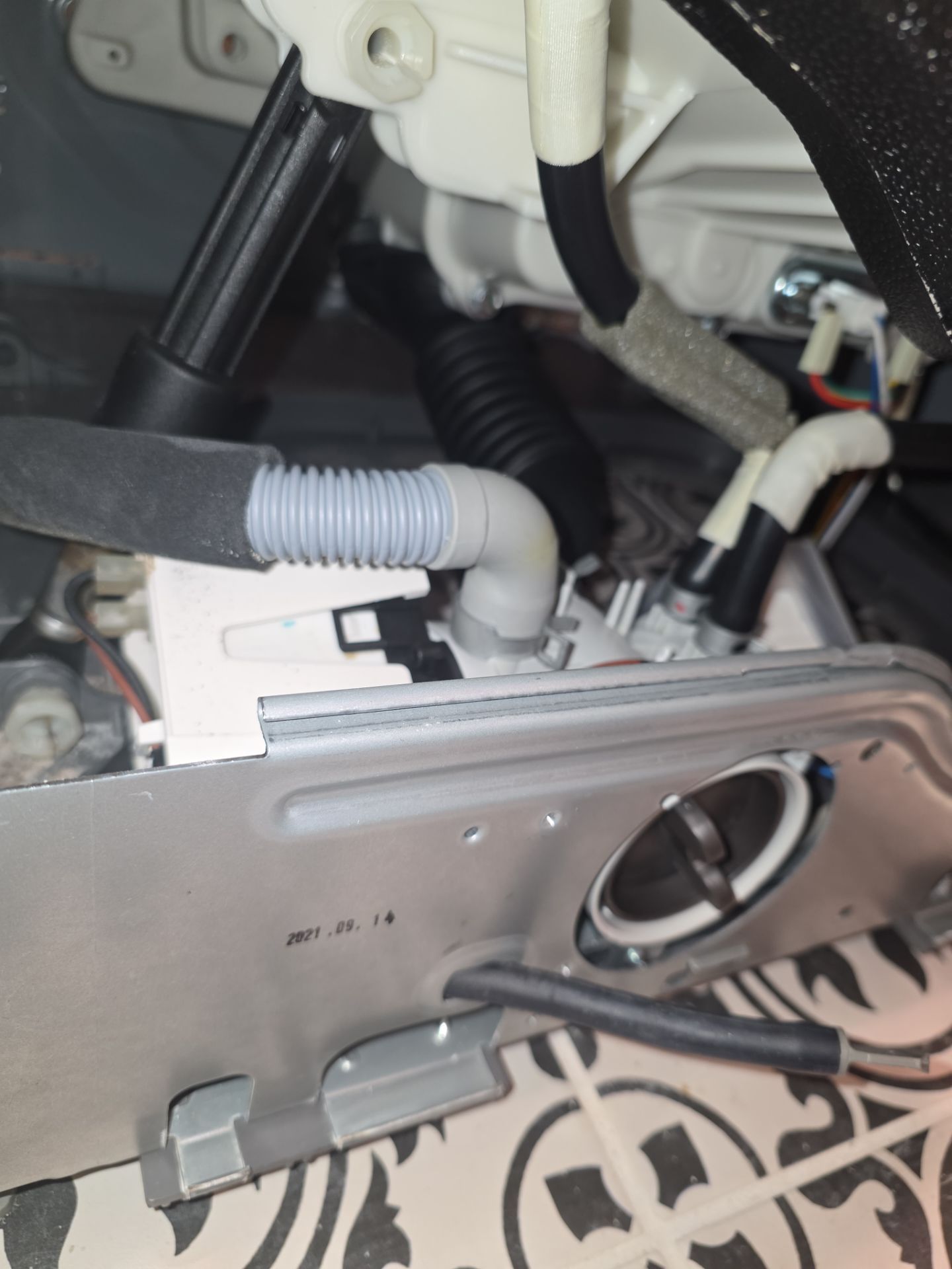 LG Front-Loading Laundry Appliance Repair and Service in Minneola by AMB-WORKS APPLIANCE REPAIR