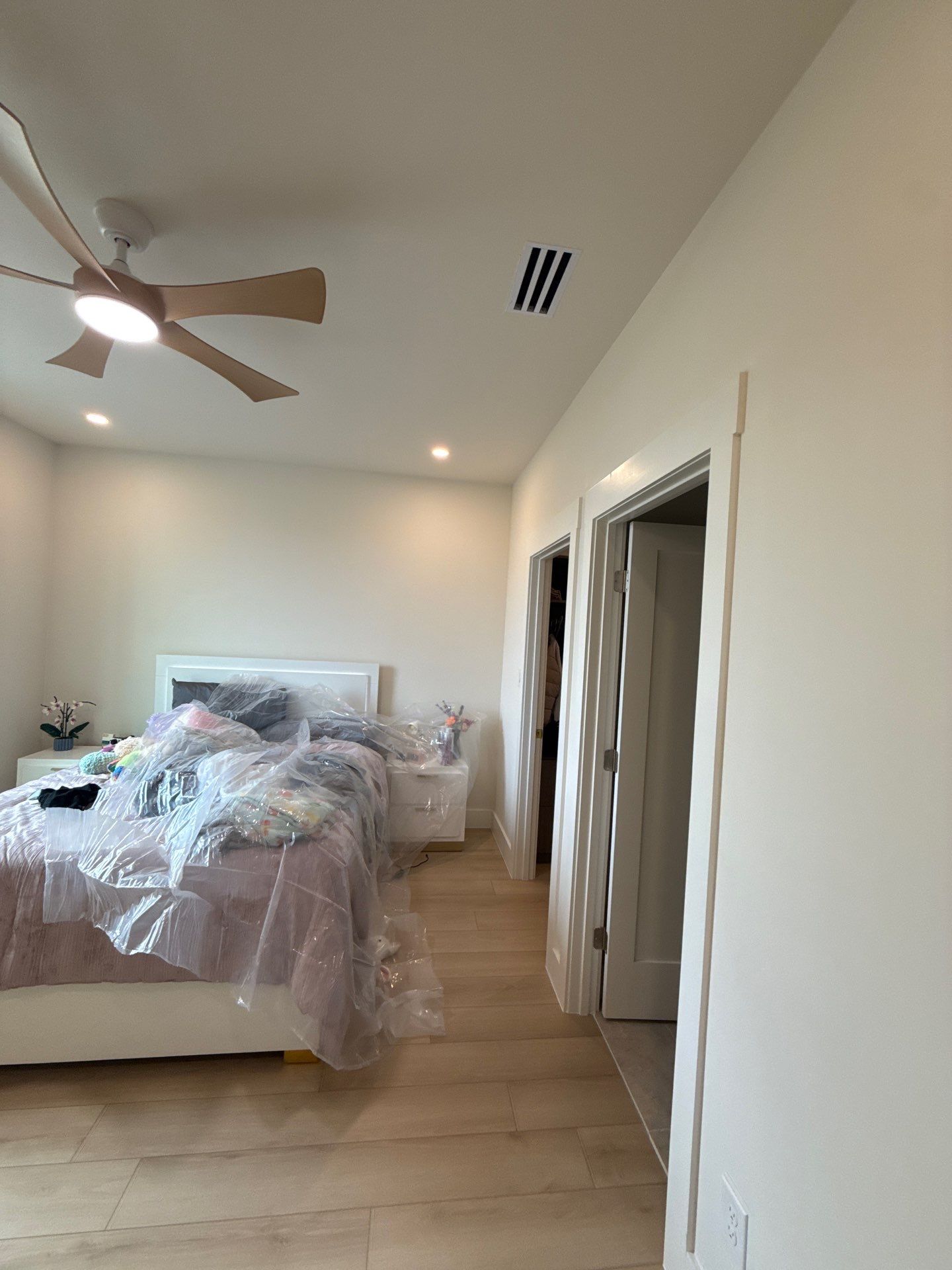 Diamante Property Services LLC featured photo.