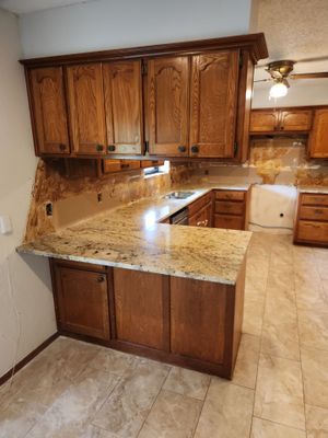 Granite Countertop and Full-Height Backsplash Installation in Washington