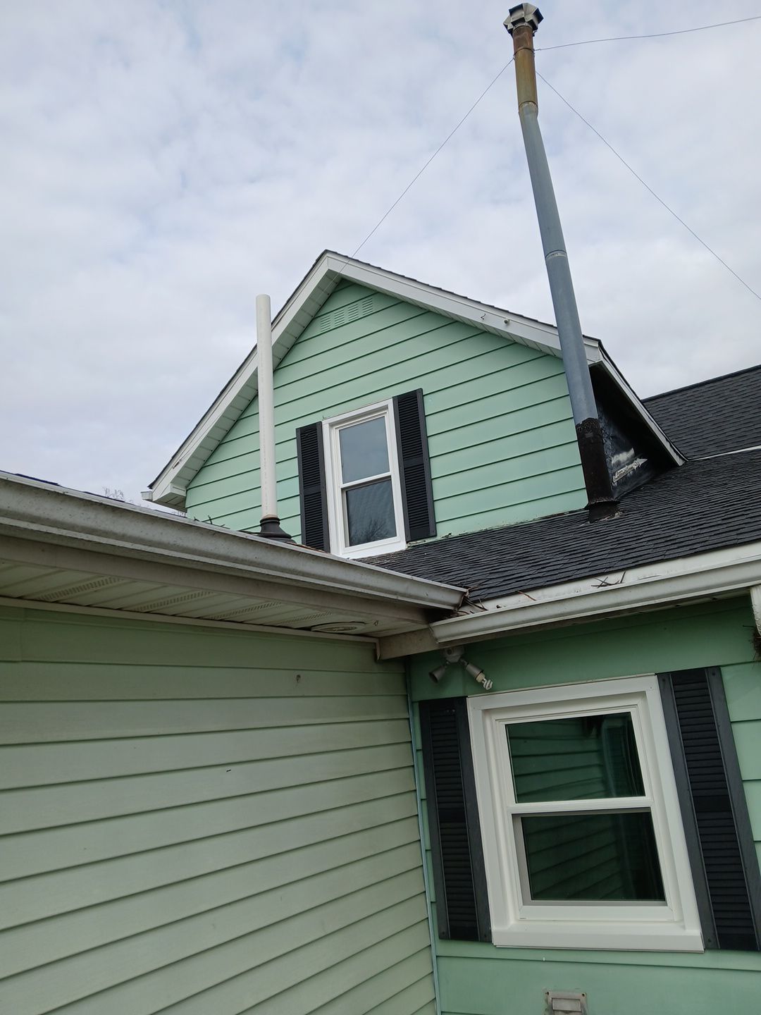 16 Replacement Window & 1 Sliding Patio Door Project - Van Wert, Oh 45891 by Window World Of Fort Wayne