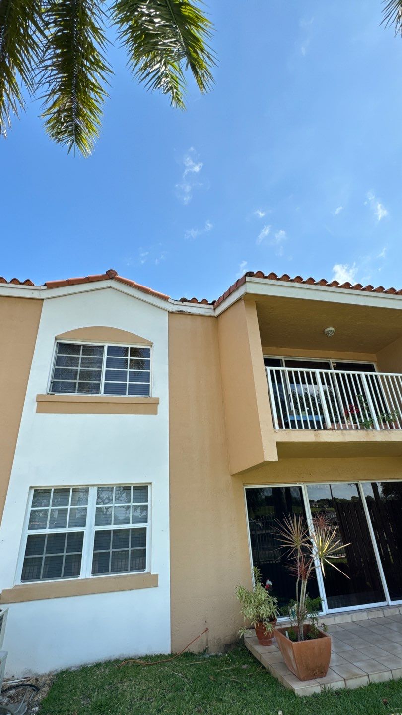 SIENNA VILLAS CONDO - BLDG 14230 by Souffront Construction & Engineering
