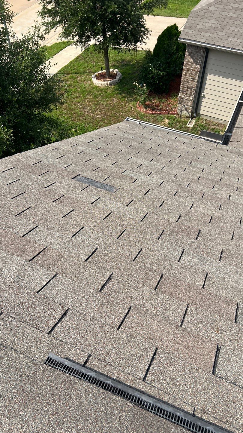 Residential Roofing Repair using Owen's Corning Duration (Lifetime) Shingles by Roof Repair Company