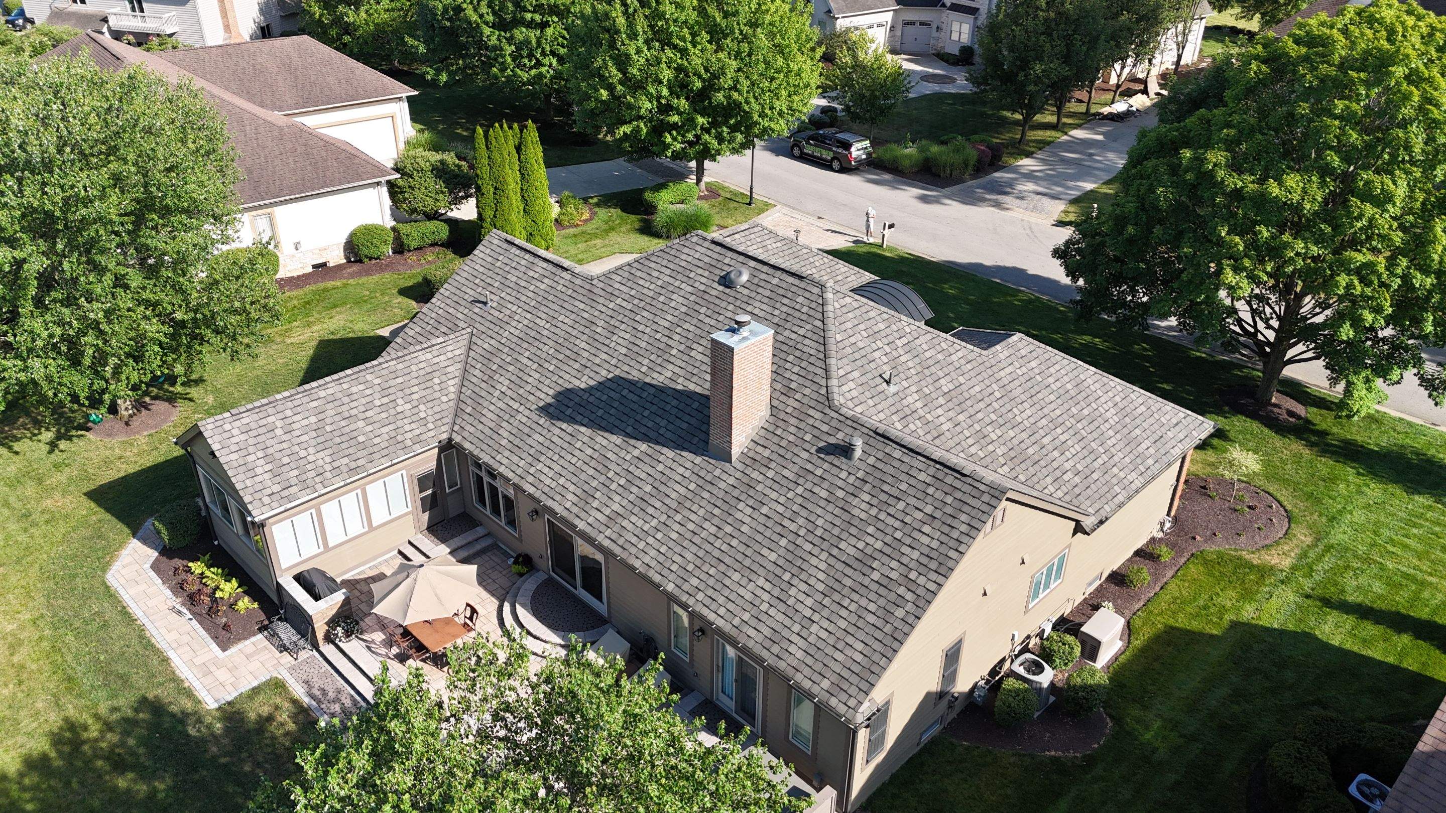 Certainteed Grand Manor Weathered Wood by Assured Restoration