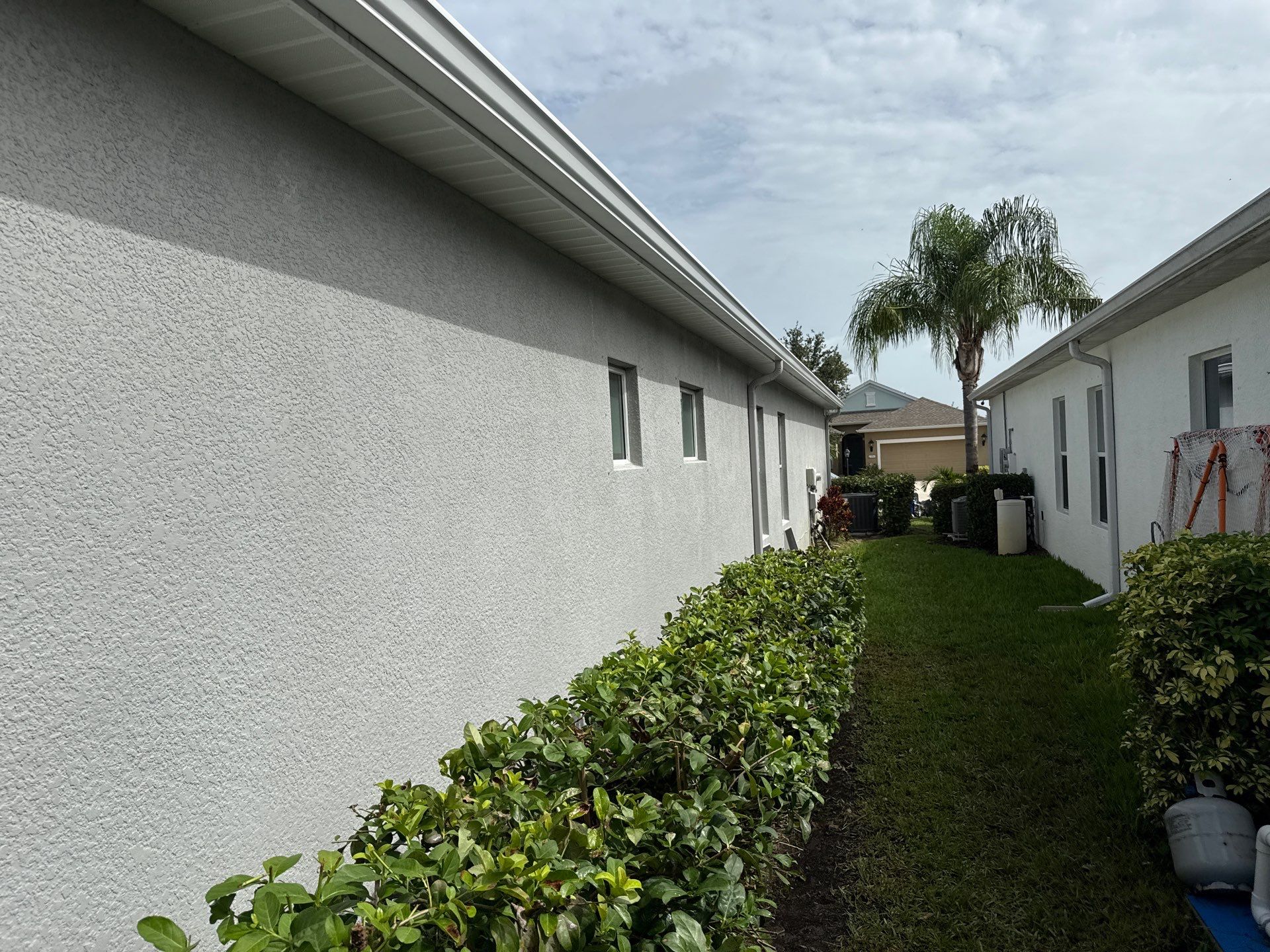 Pre-Sale Exterior Cleaning – Forest Creek Community, Parrish, FL by Sunshine AquaWash