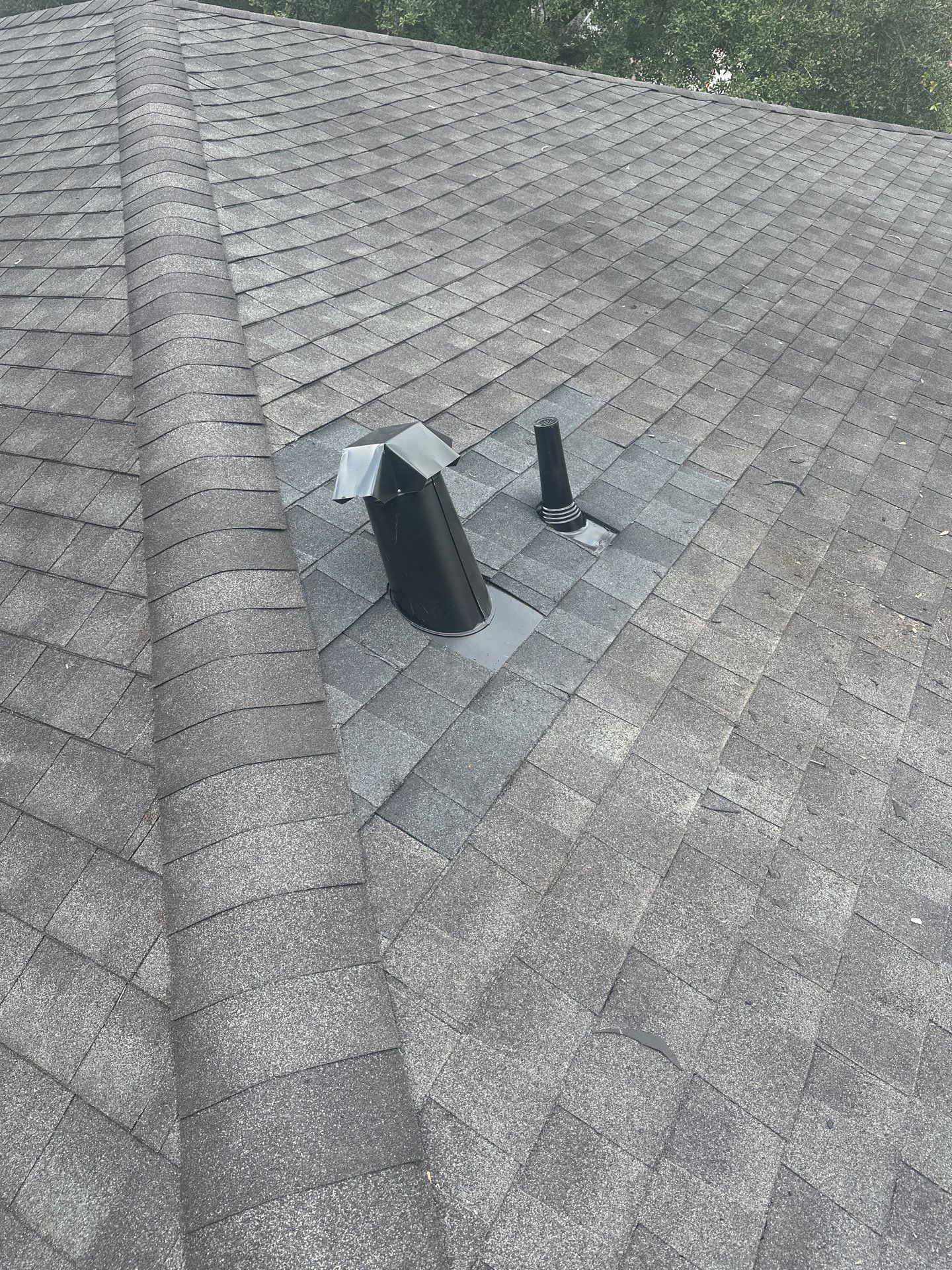 Hail Damage using Owen's Corning Duration (Lifetime) Shingles by Roof Repair Company