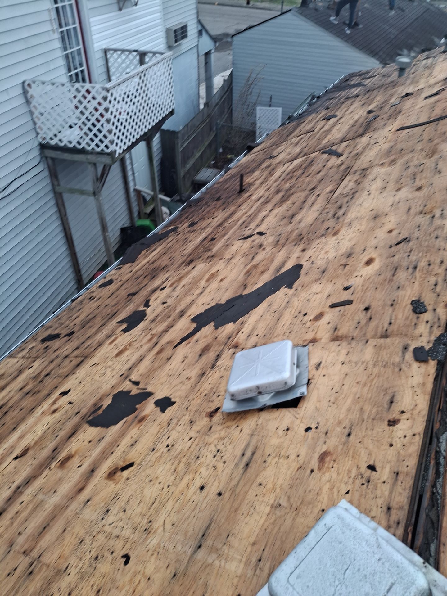 Residential Roofing Installation using GAF Timberline HDZ Pewter Gray by Rainstoppers Roofing