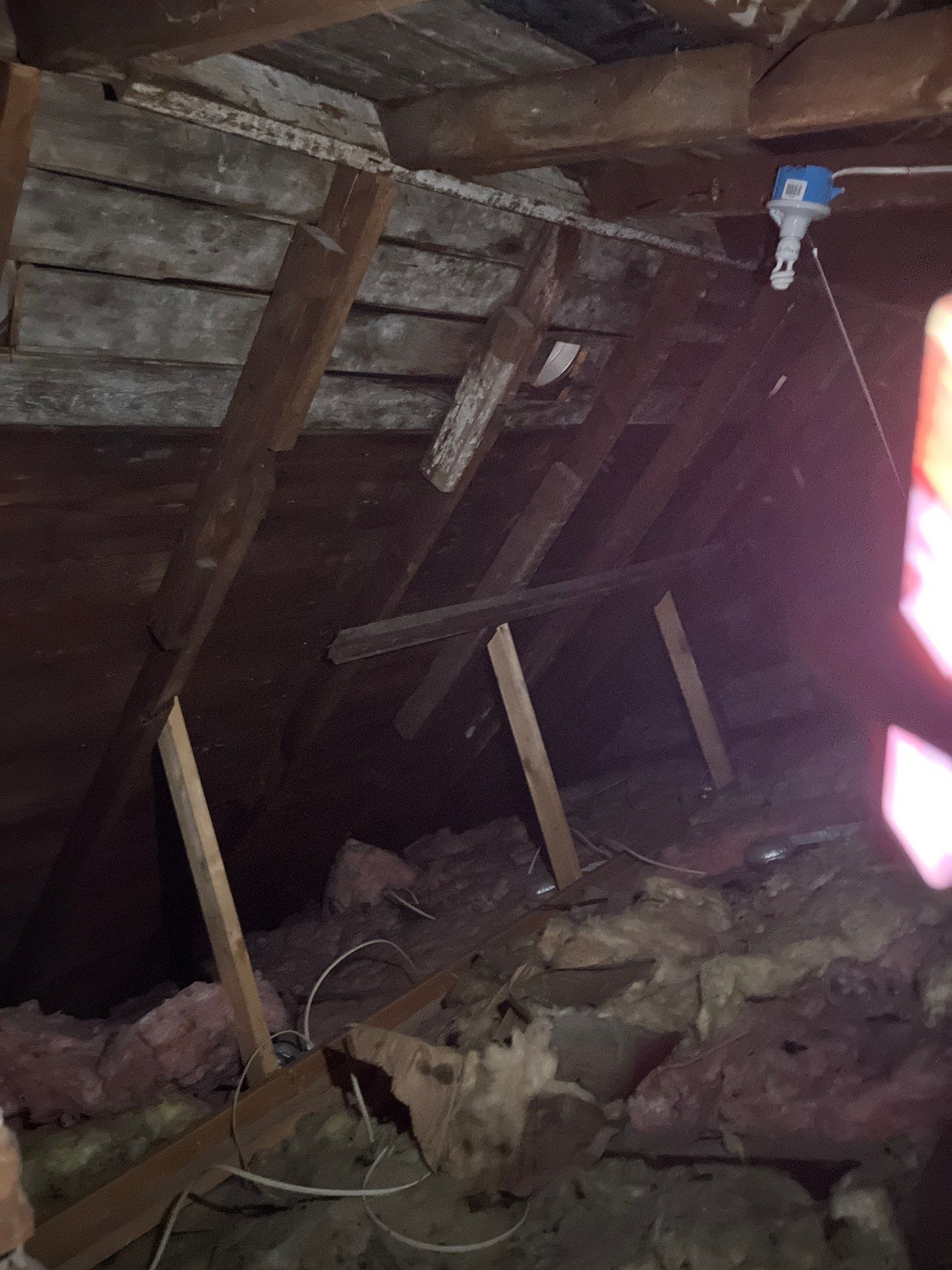 Roof Replacement using Owens Corning Onyx Black by 180 Contractors