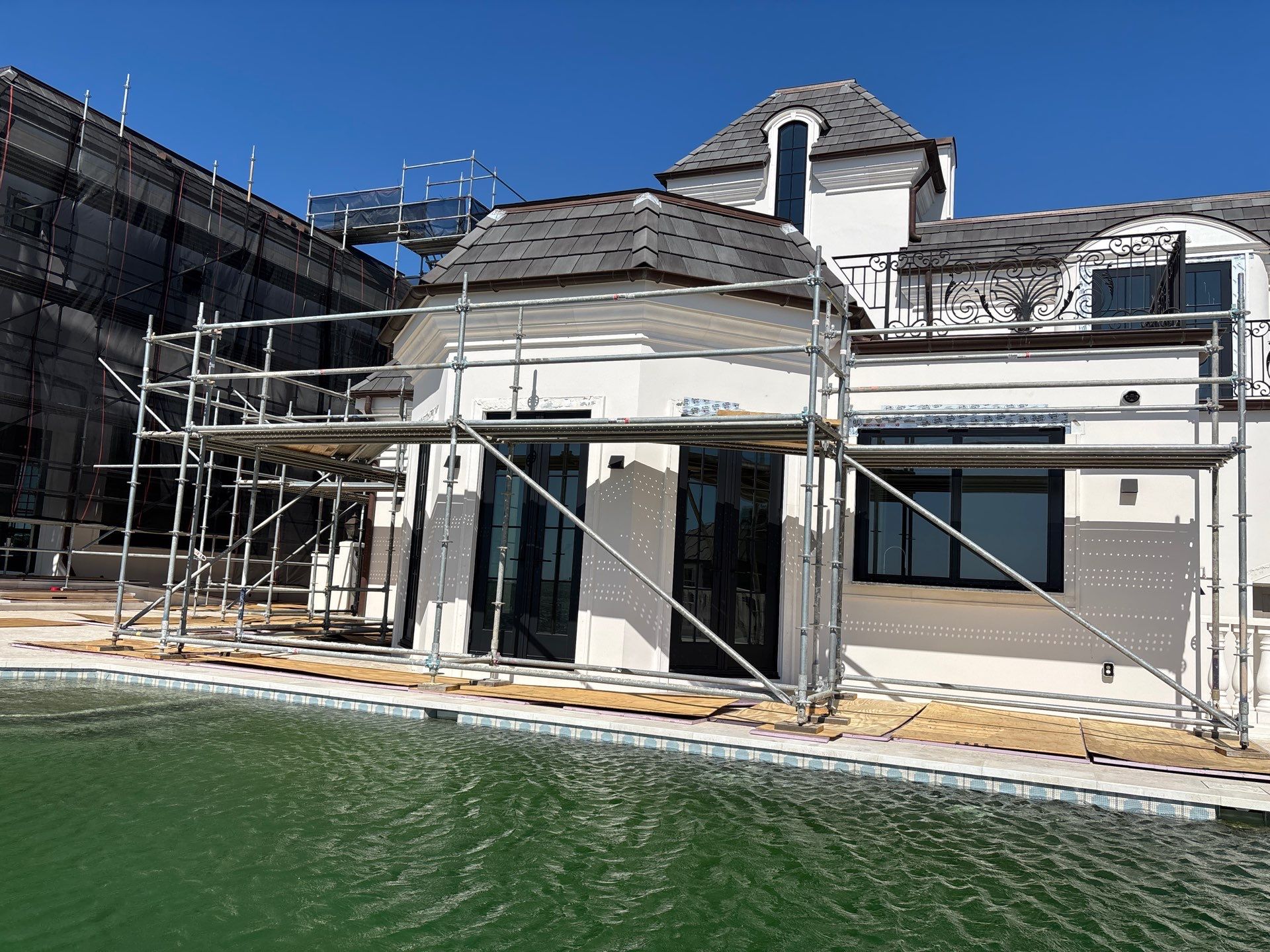 Gutter Installation using Half Round Seamless Gutters in Tampa FL by Gutter Professors