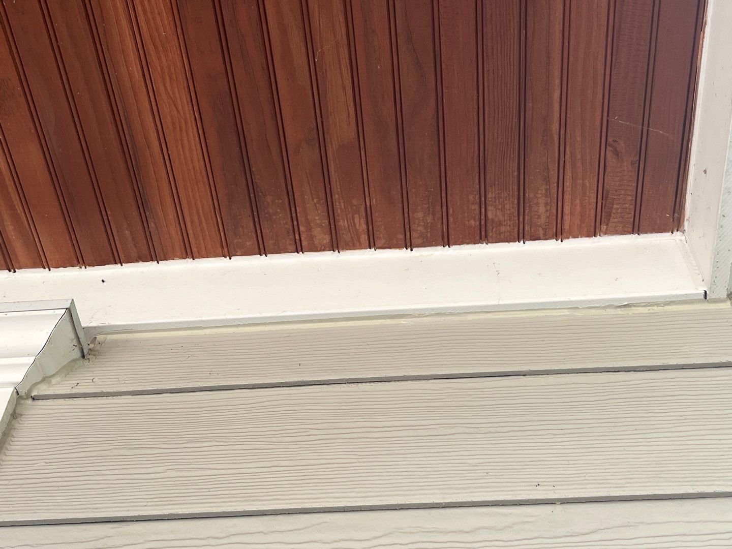 Hardie Board House & Detached Garage Soft Washing by Northern Power Washing LLC.