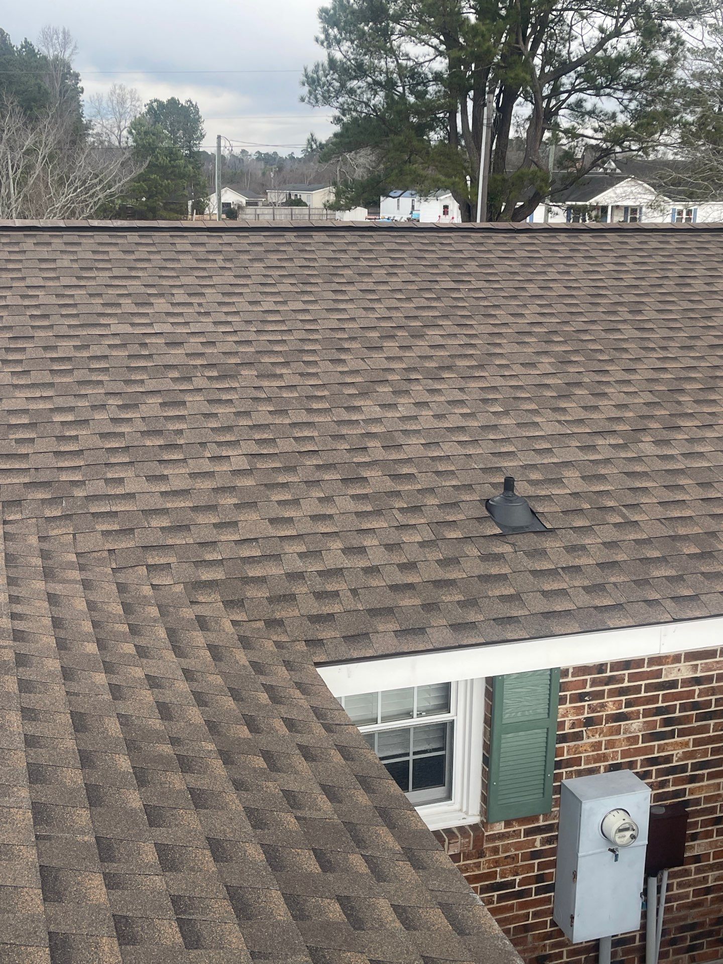 GAF HDZ - Barkwood by Linta Roofing