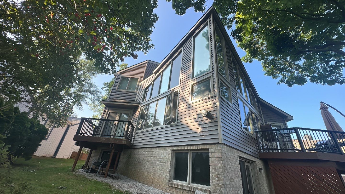 Siding Replacement using Certainteed Monogram D5 by 180 Contractors