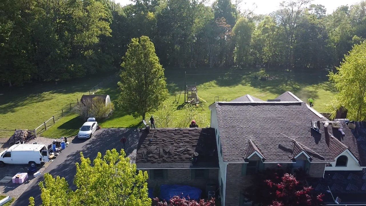 Residential Roofing Installation using Ownes Corning Brownwood Duration by Storm Contracting