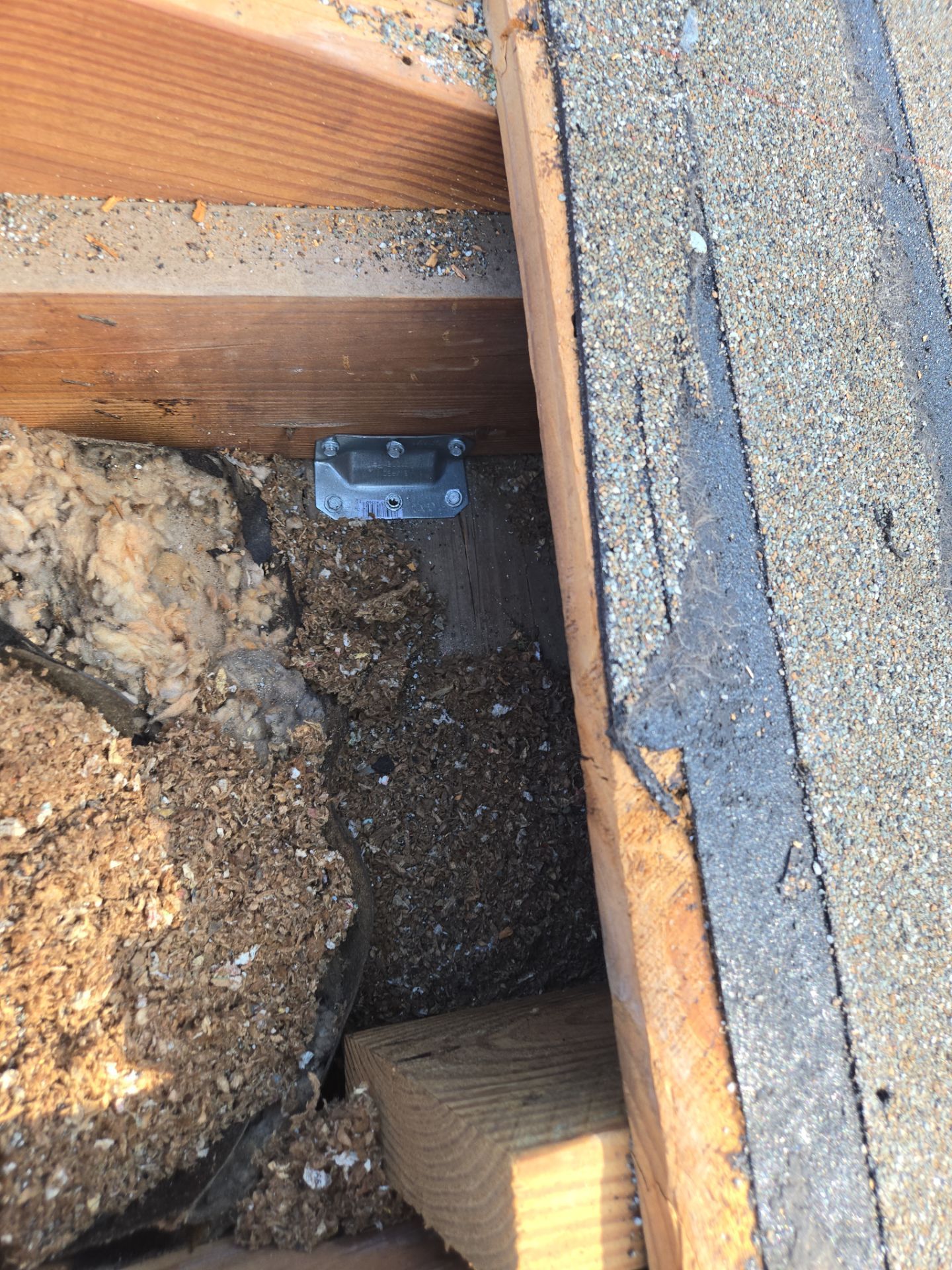 Project in St. Petersburg 33705 by Mitchell Roofing Company LLC 