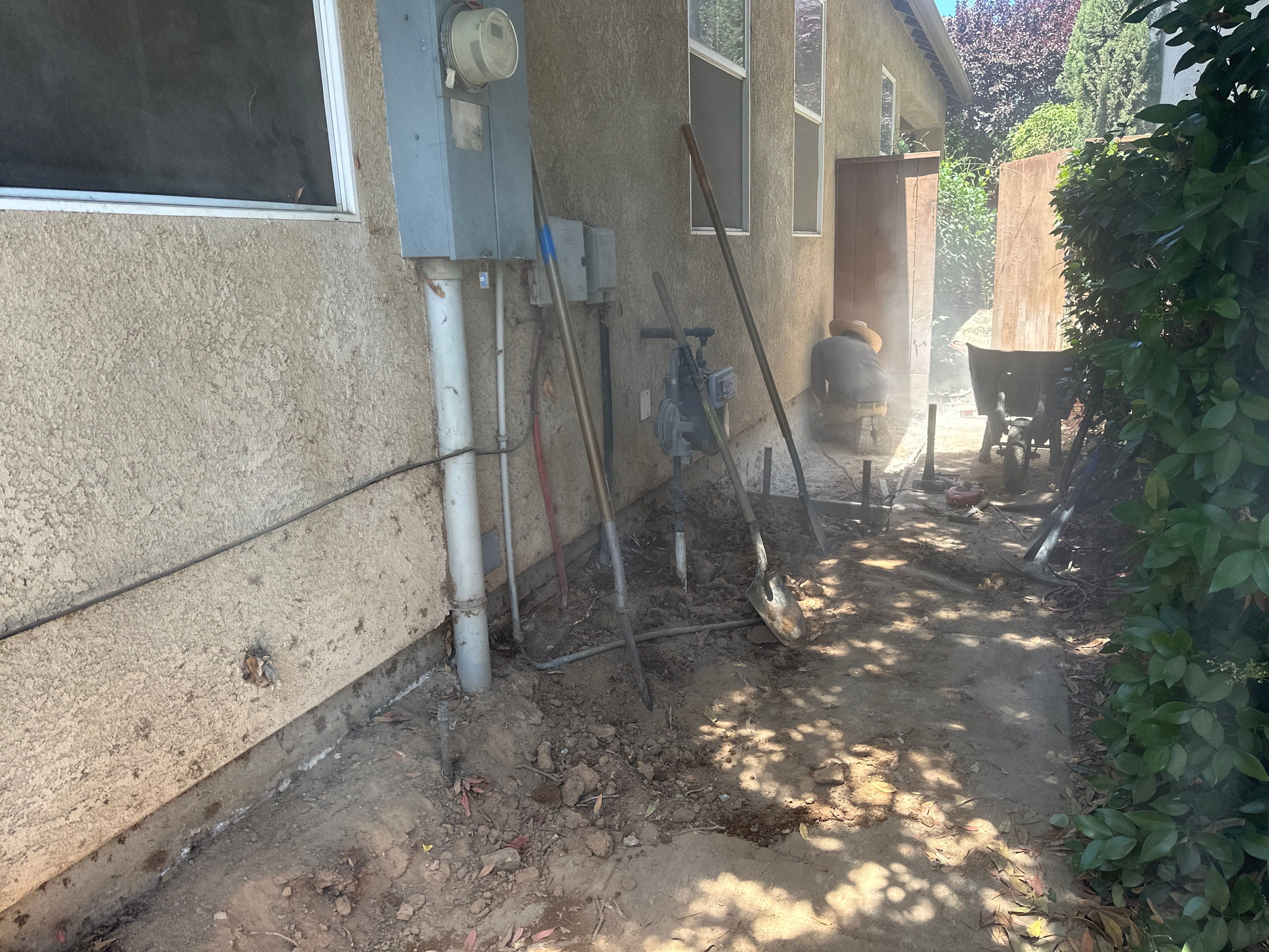 SYNTHETIC GRASS IN FRESNO CA by SAVING PRO LANDSCAPING INC