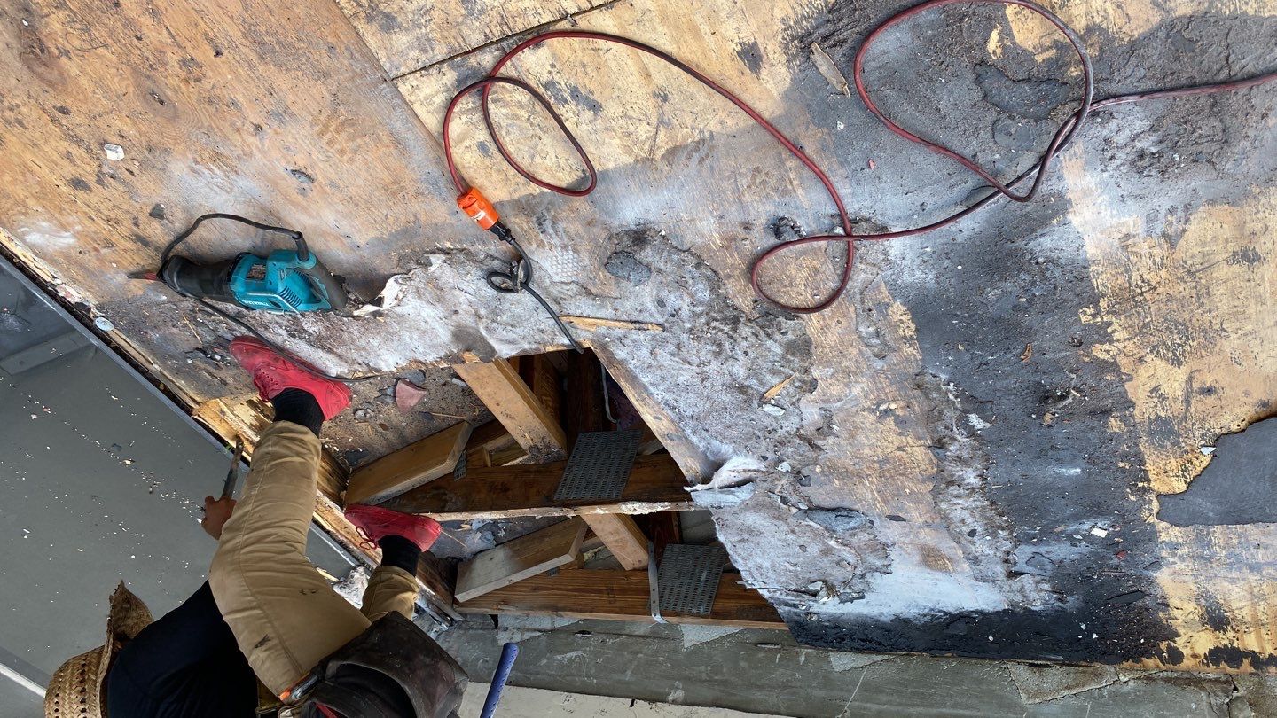 Tile Roof and Flat Roof Repairs in Palm Beach Gardens by Aastro Roofing