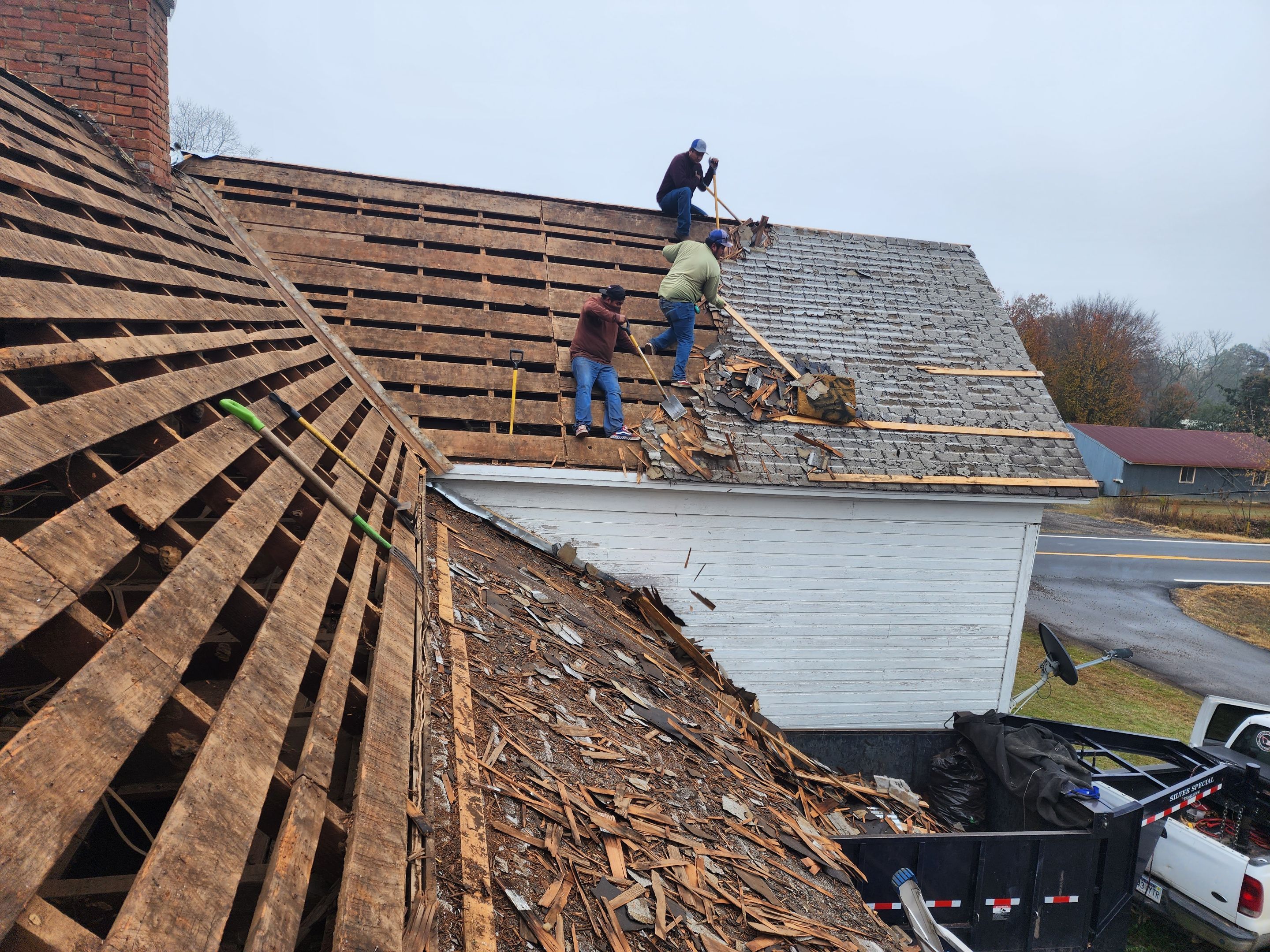 Residential Roof Replacement in Nashville, AR by Hostetler Roofing