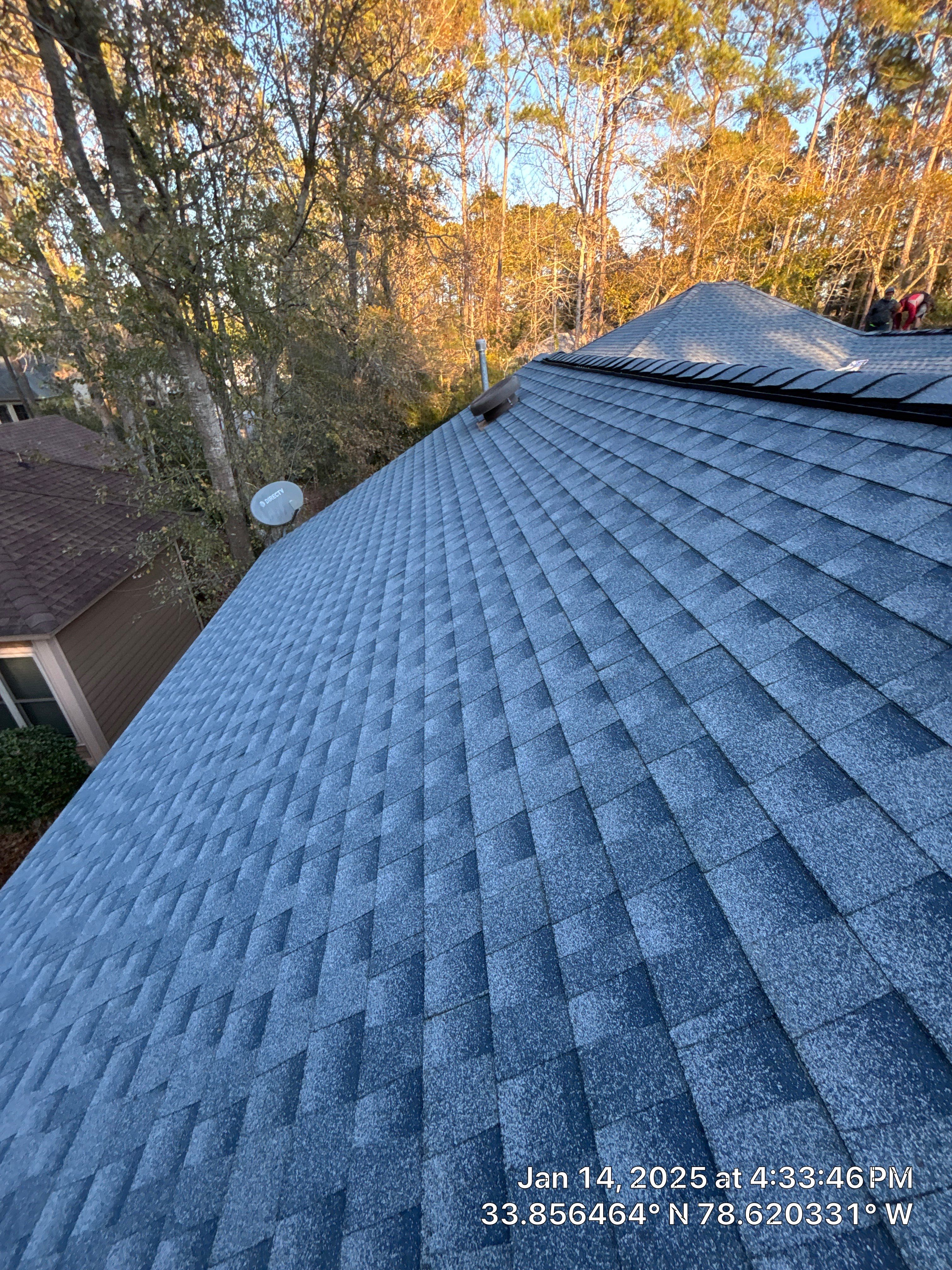 GAF HDZ - Biscayne Blue by Linta Roofing