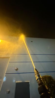Lake Forest Commercial Pressure Washing and Window Cleaning