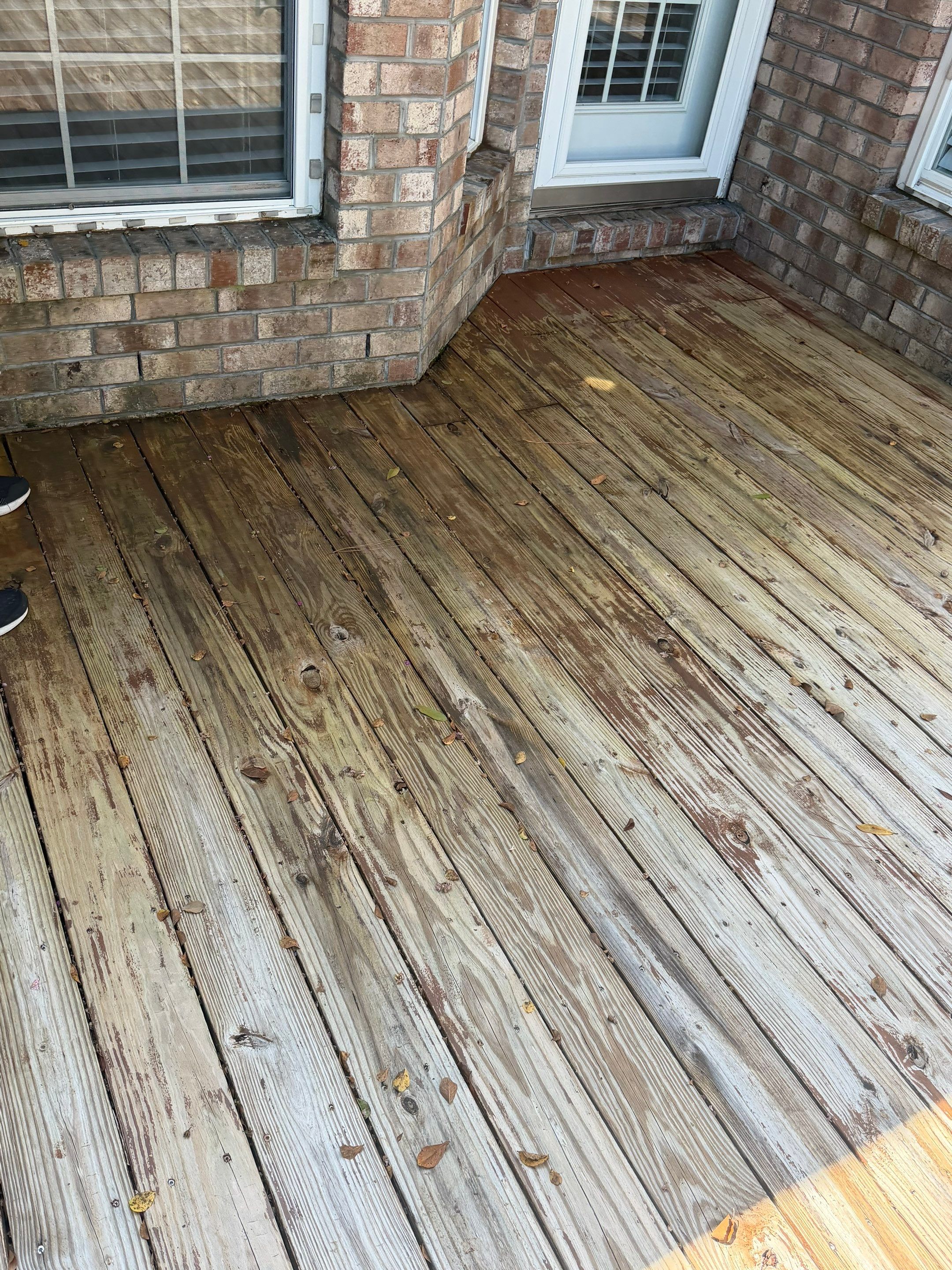 Deck using Wood Sealant by DuraSeal