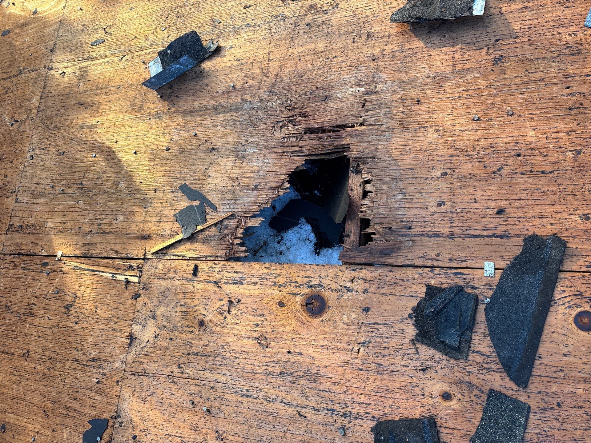 Roof Replacement Missouri by Roof Repair Services LLC