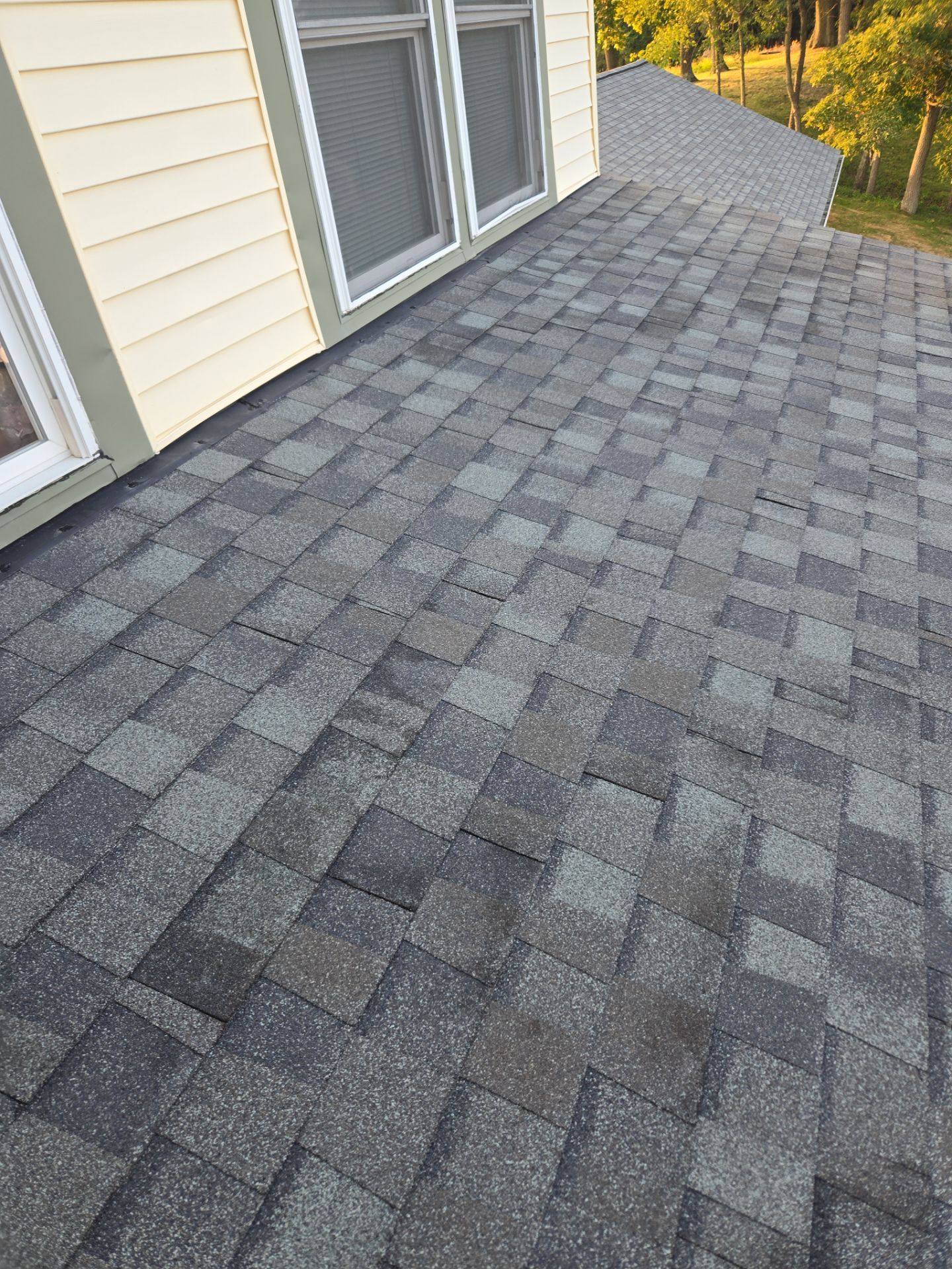 CT Landmark, Color, Georgetown Grey, Drip Edge, Black by Eagle Eye Roofing