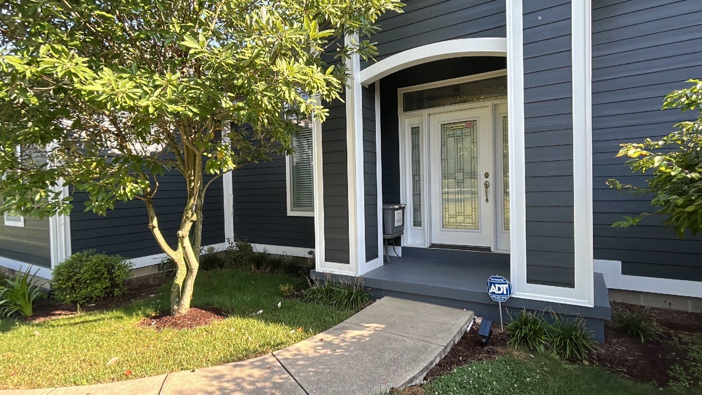 Residential Roofing Installation using Duration Series Shingles - Williamsburg Gray by RoofX 