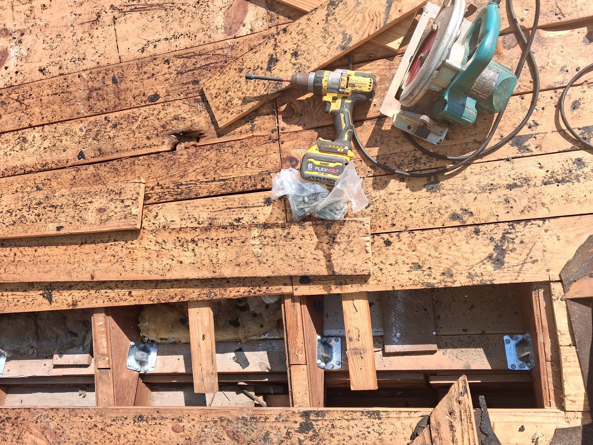 Project in Clearwater 33755 by Mitchell Roofing Company LLC 