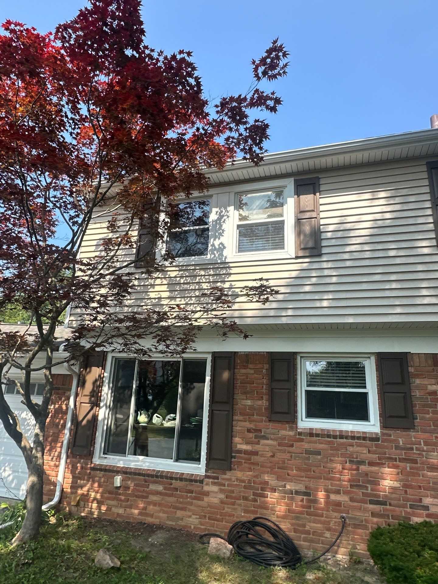 Siding Replacement using Alside Charter Oak D4.5" Vintage Wicker by 180 Contractors