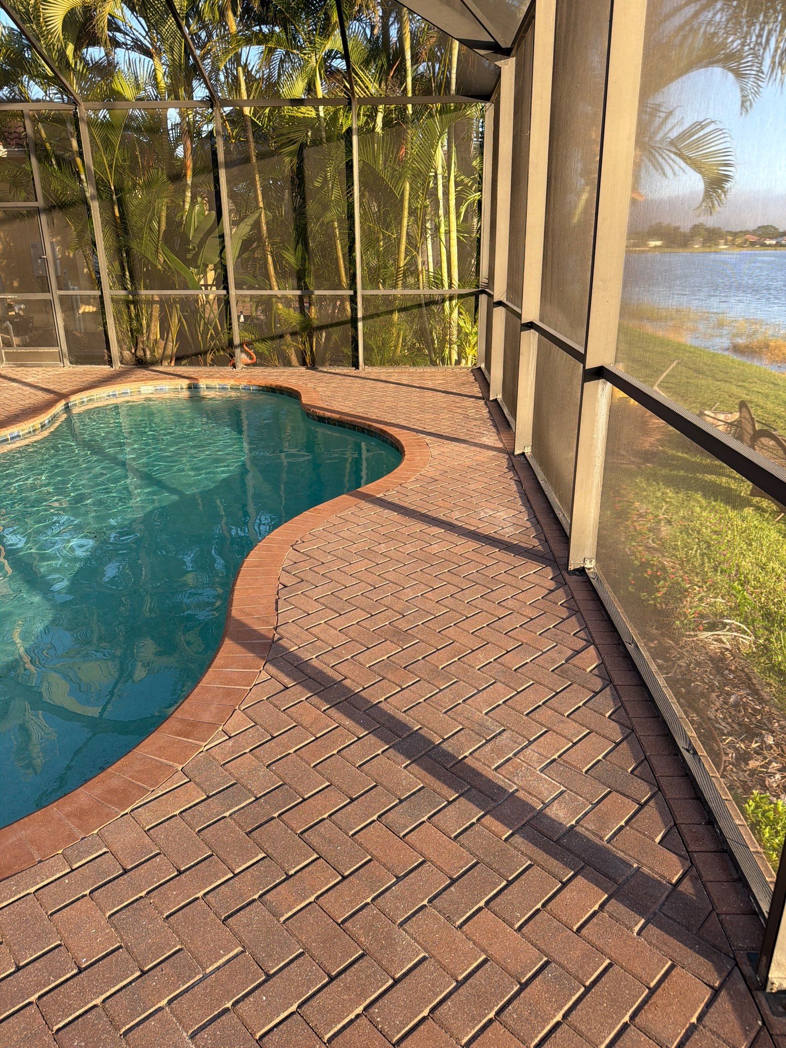 Valencia Lakes Paver Stripping and Sealing for Full Residential Property by Supreme Paver Experts