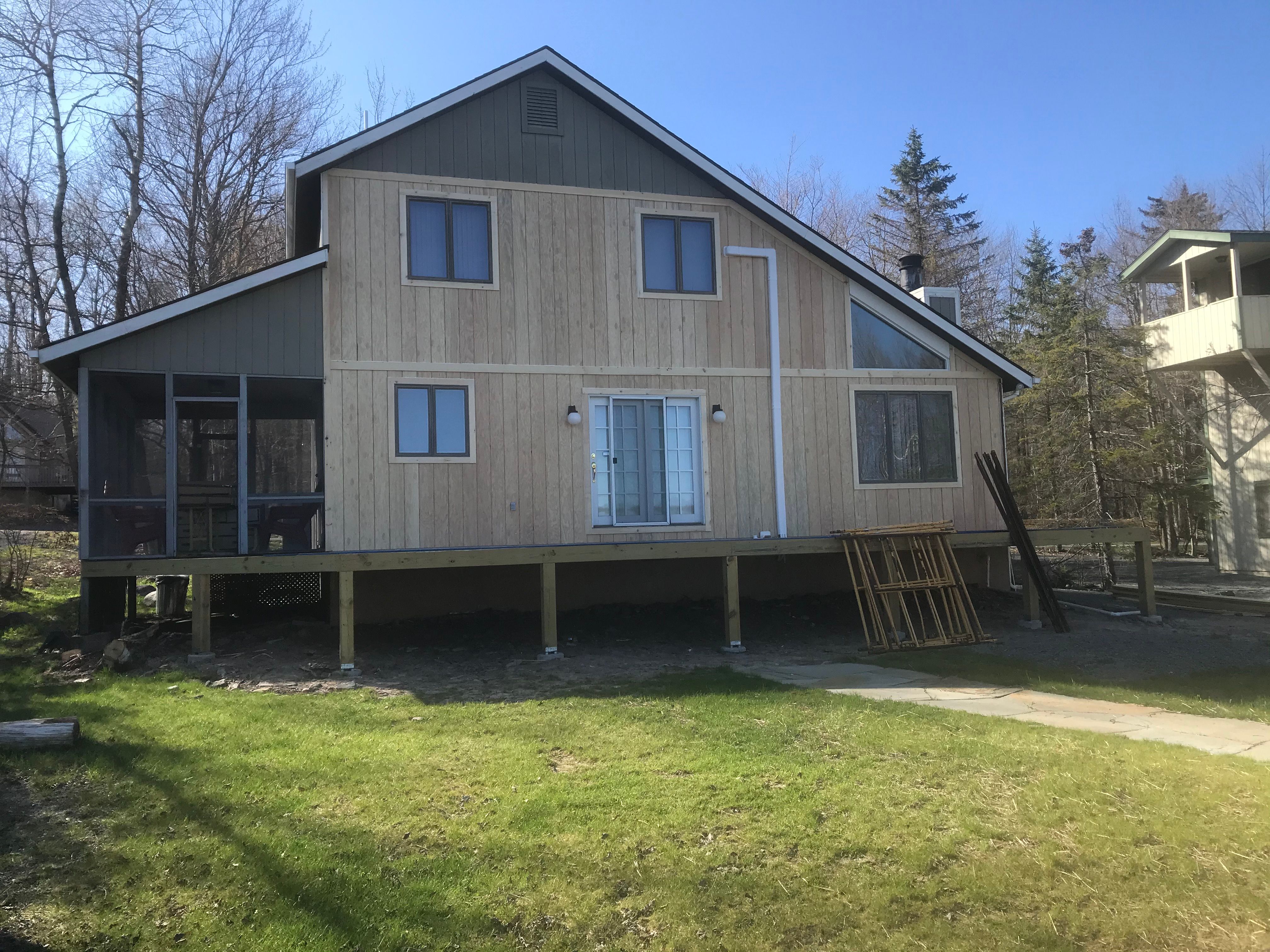 Krentar Composite deck by Burke Home Services