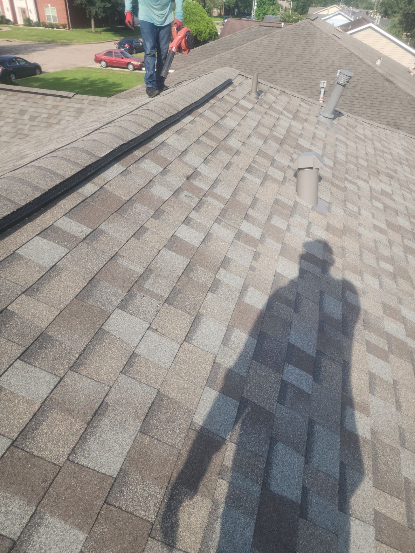 Residential Roofing Installation using Owen's Corning Duration (Lifetime) Shingles by Roof Repair Company