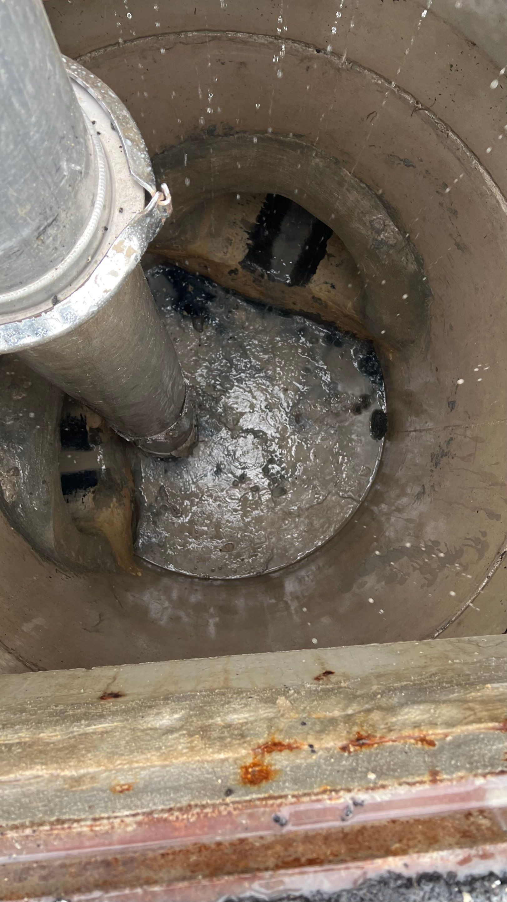New Construction Commercial Parcel Stormwater System Cleaning by APS Power & Water