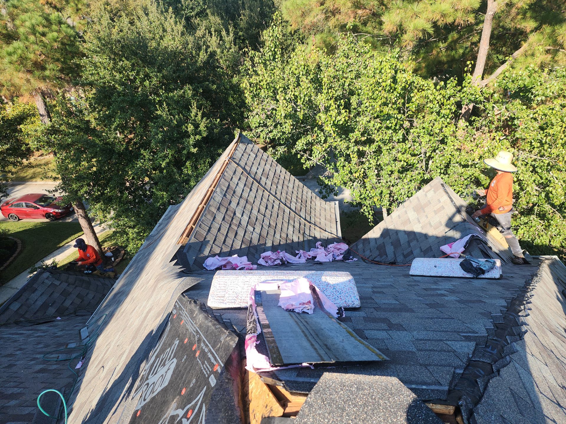 Residential Roofing Installation using Owen's Corning Duration (Lifetime) Shingles by Roof Repair Company
