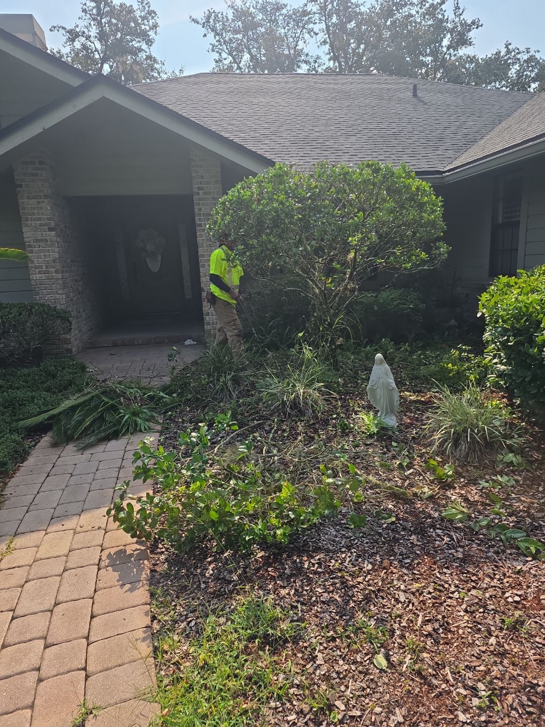 Deerwood Resident | Clean-Up & Mulch Install by ProGreen Services
