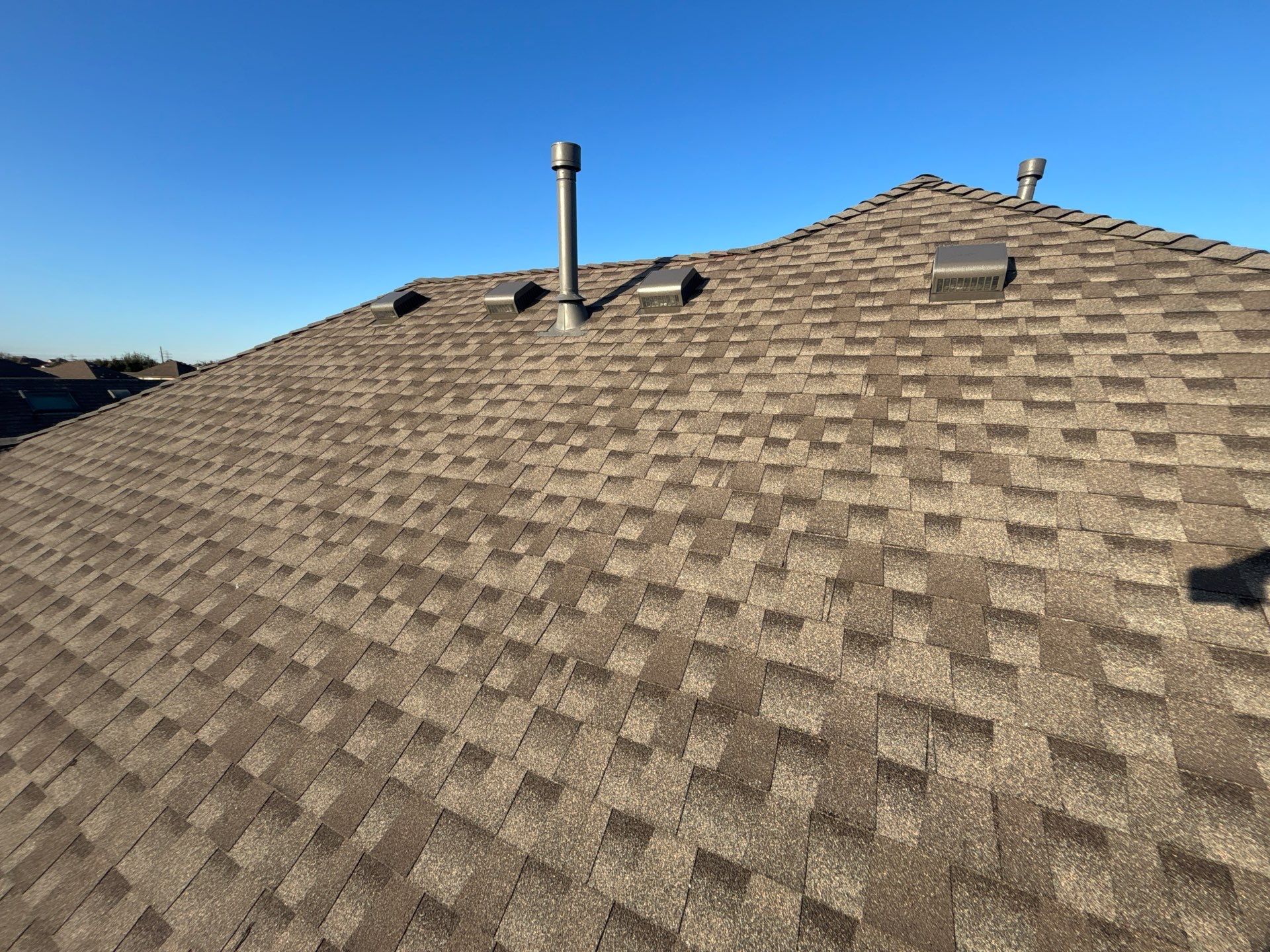 GAF HDZ - Weathered Wood by Elite Roofing LLC