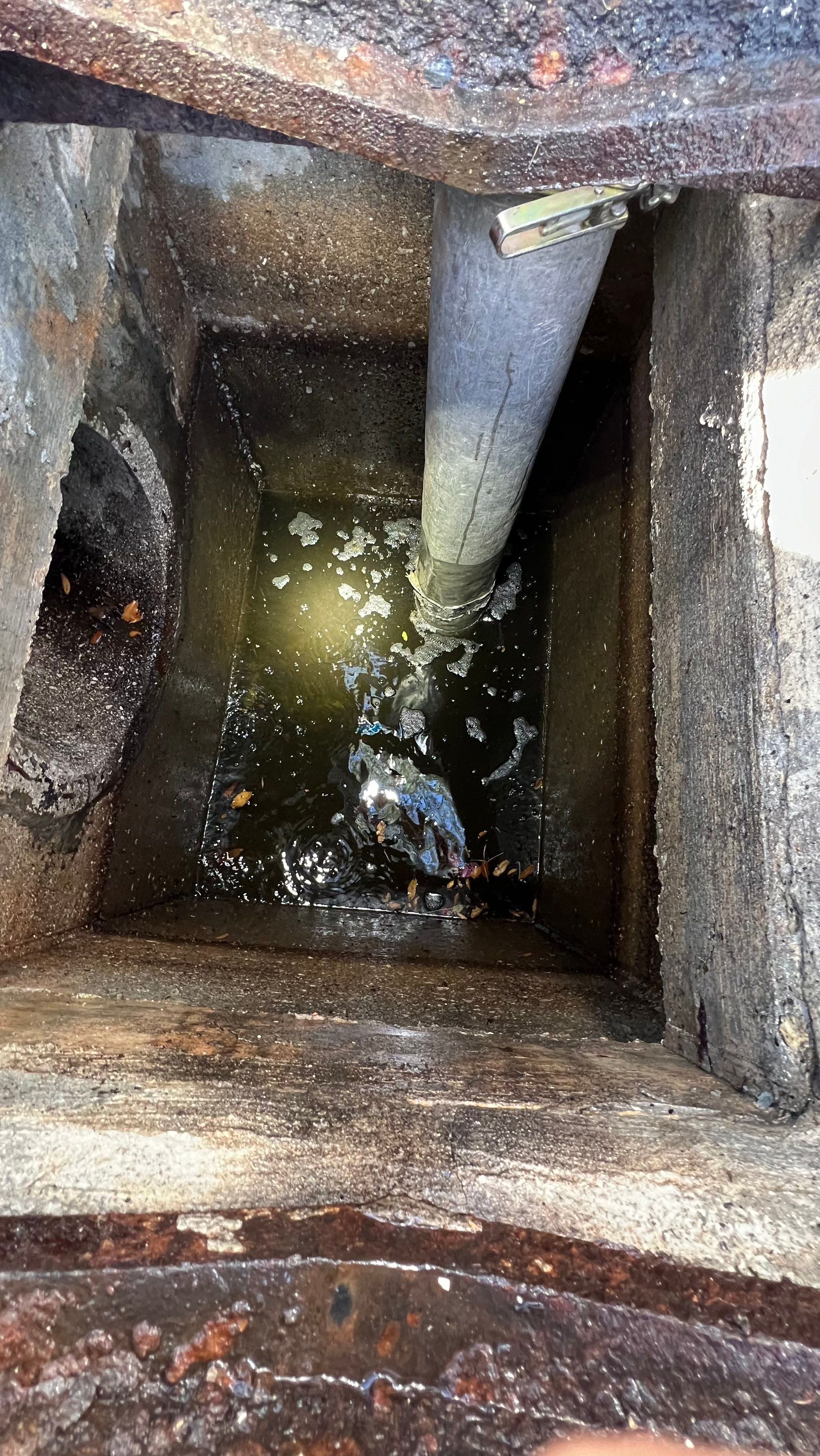 North Naples Neighborhood Catch Basin Cleaning by APS Power & Water